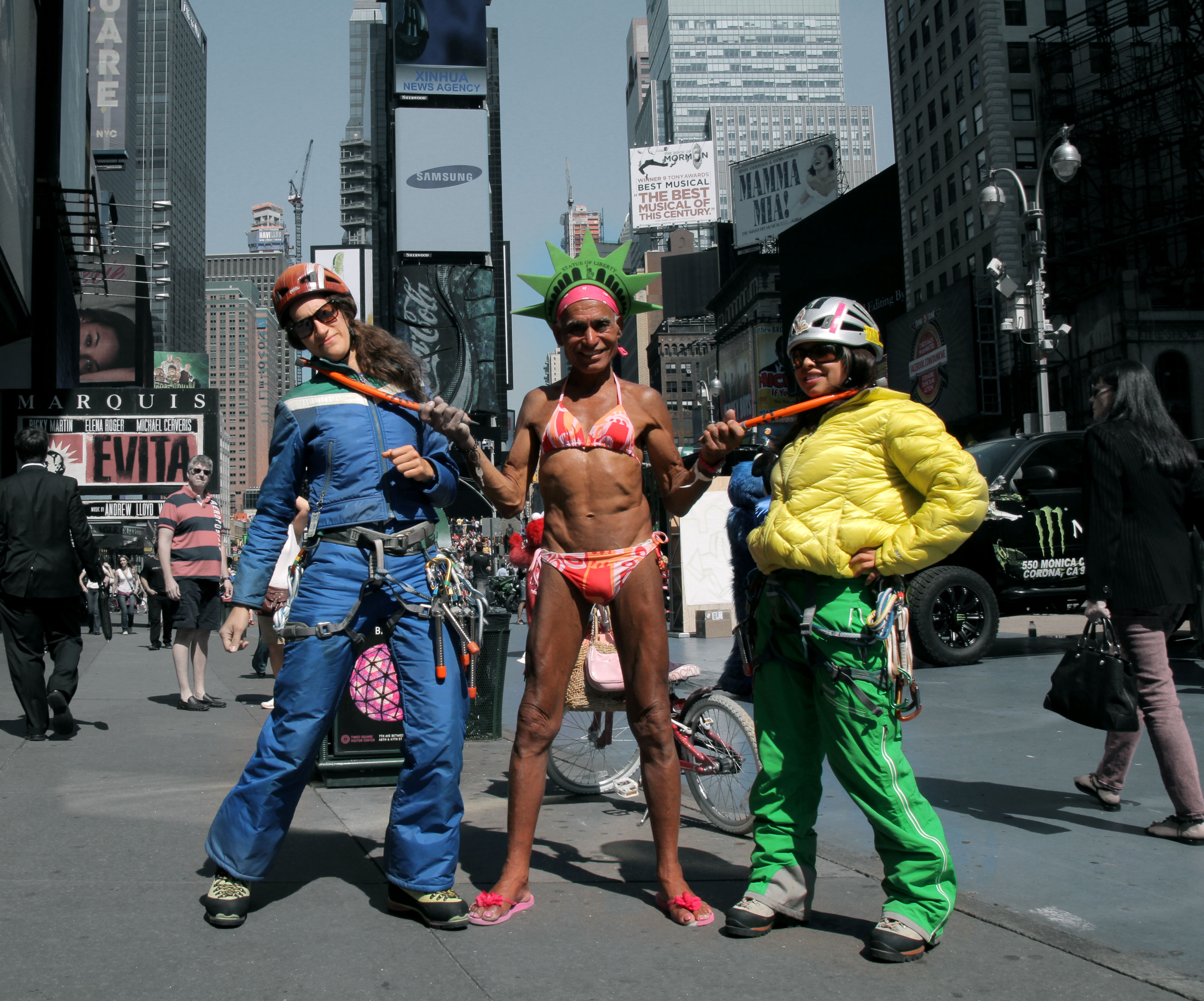 Only_in_NYC.jpg
