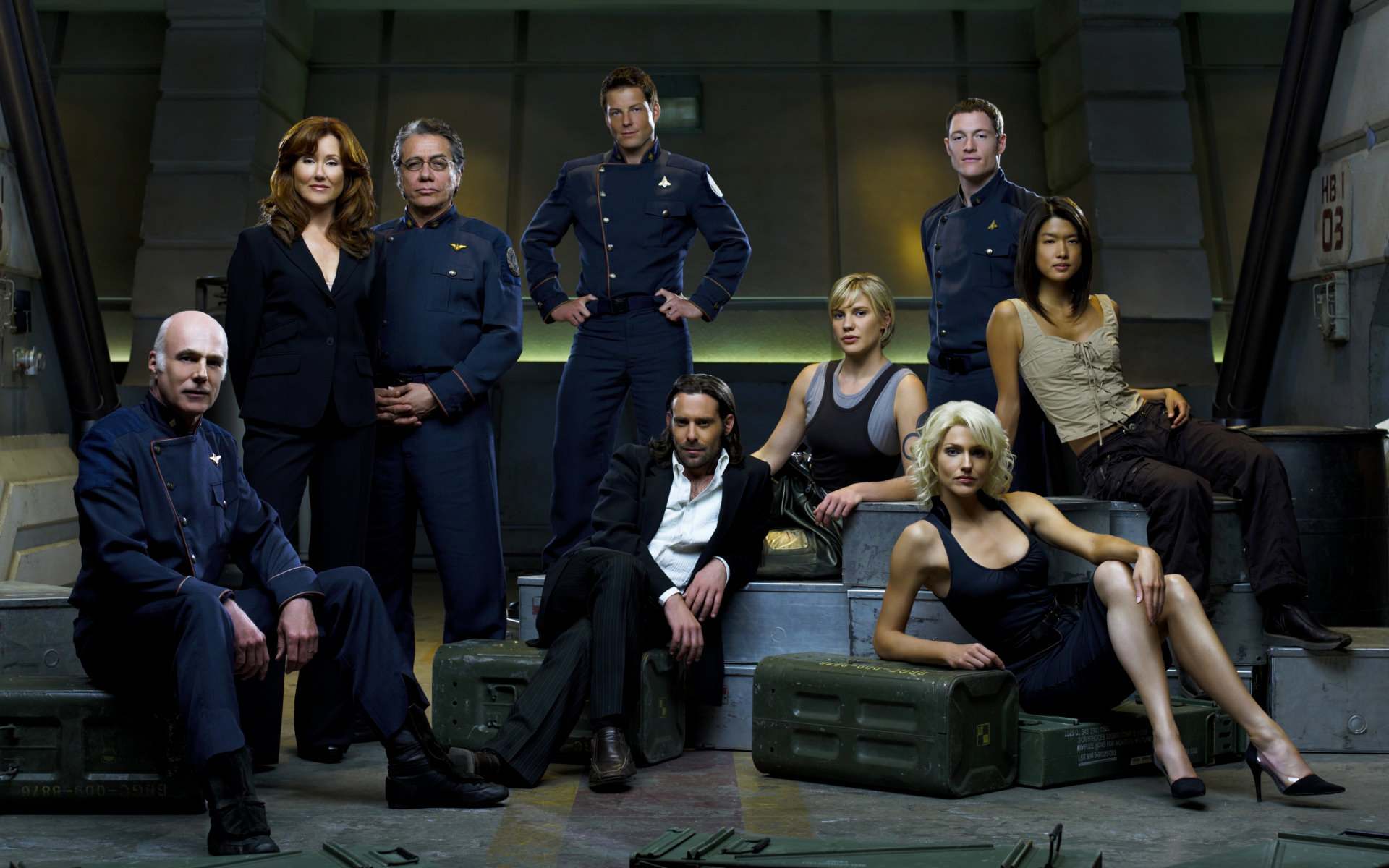  Cast - Battlestar Galactica 