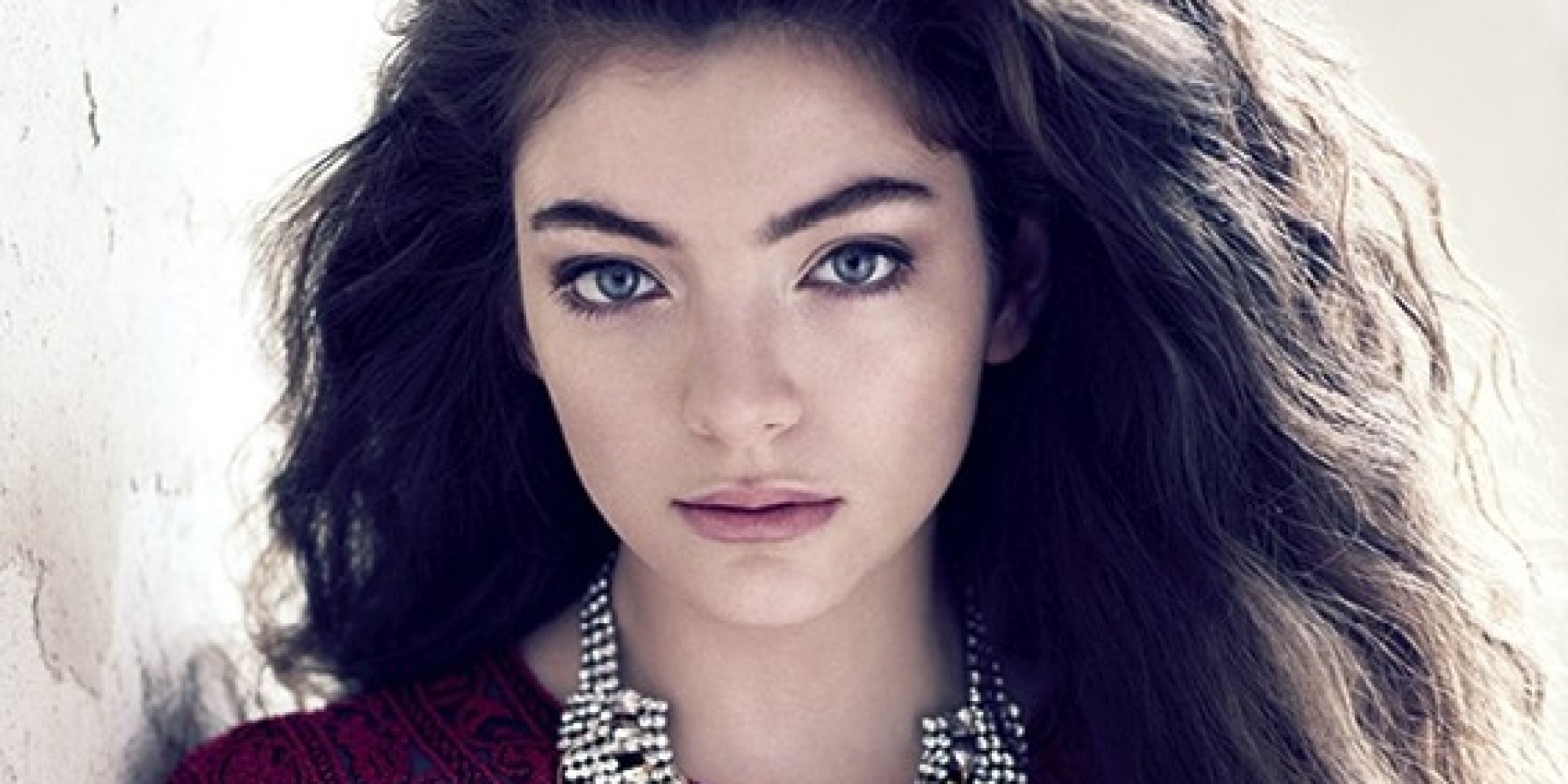   Lorde has been confirmed overnight as a presenter for the '2014 MTV Video Music Awards'.  image - pagetopremiere.com 