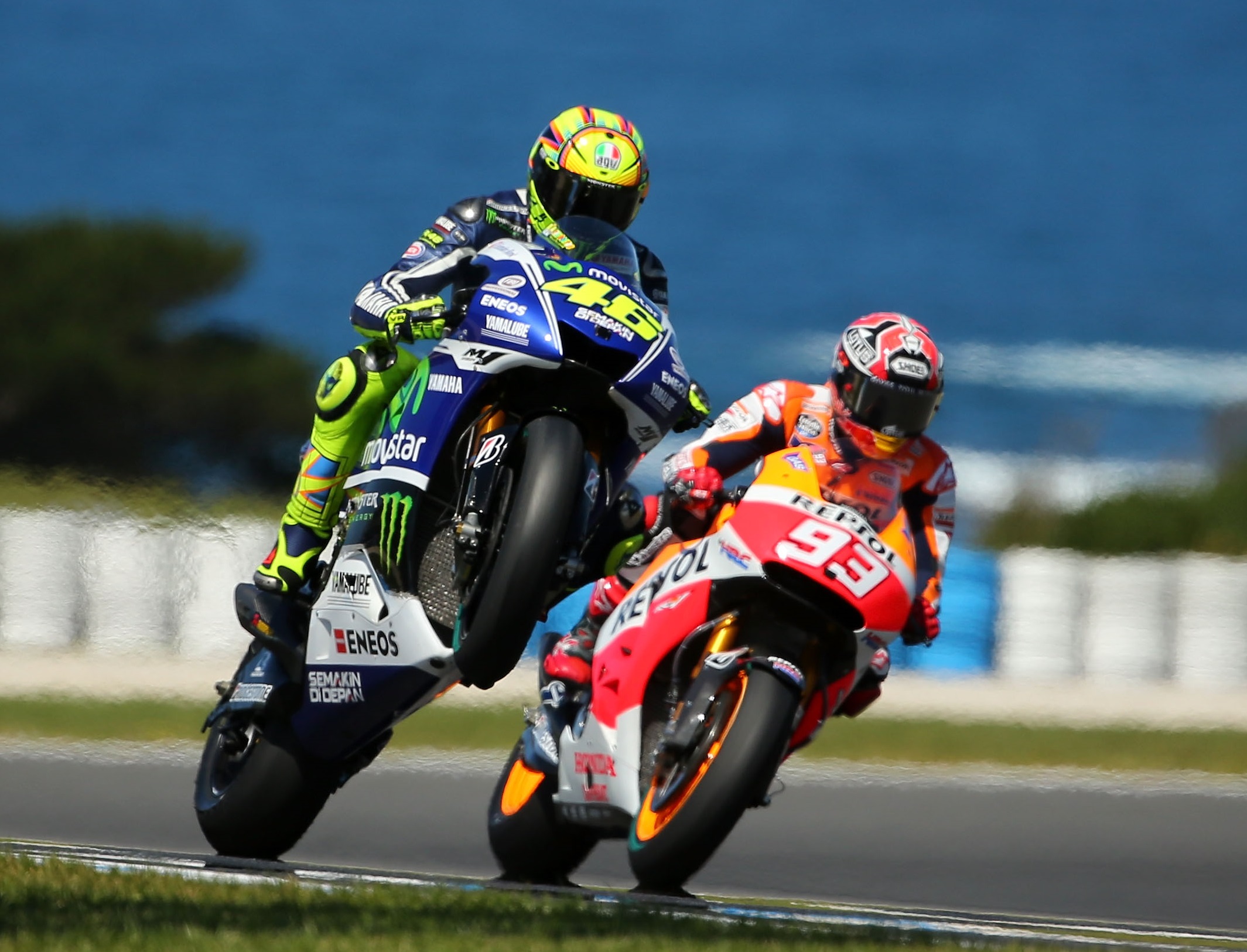   Valentino Rossi leads Marc Marquez at Phillip Island  image - supplied/Ten Network 