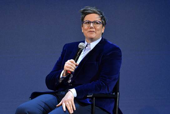   Hannah Gadsby  Source: Netflix 