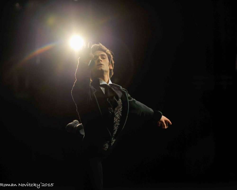 Friedemann Vogel as Onegin Photo (c) Roman Novitzky