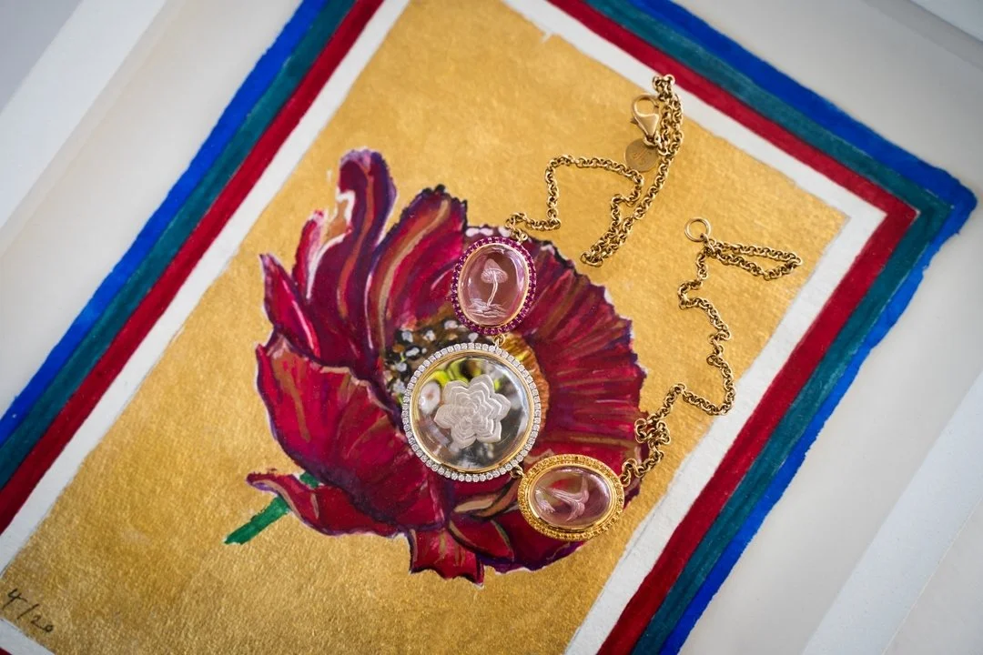 🌿 Medicine Chest: The Power of Plants 🌿
✨ Carved Stone Collection ✨
Contact: sales@jadejagger.com
Discover the beauty of #Gold, #Diamond, #Crystal, #Pearl, #Malachite, #MexicoCity, #Mexico, #Moonstone, #Amethyst, #Psychedelic 
#finejewellerydes