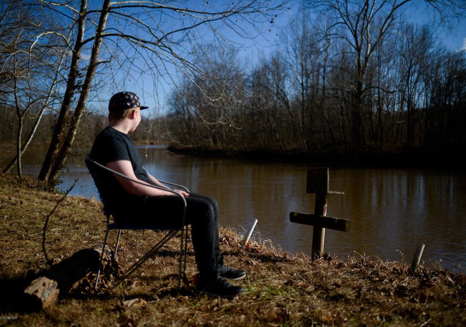 In Missouri's juvenile justice system, kids can restrain other kids