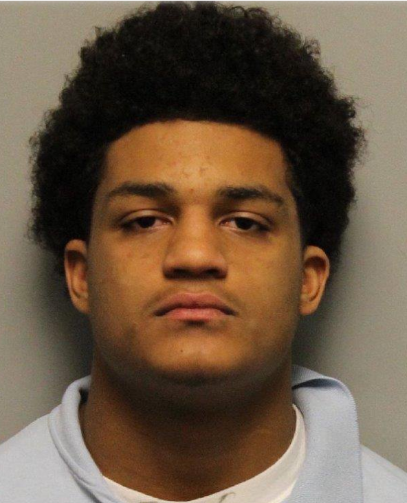 2 Juvenile Justice Center employees charged in escape of four teens