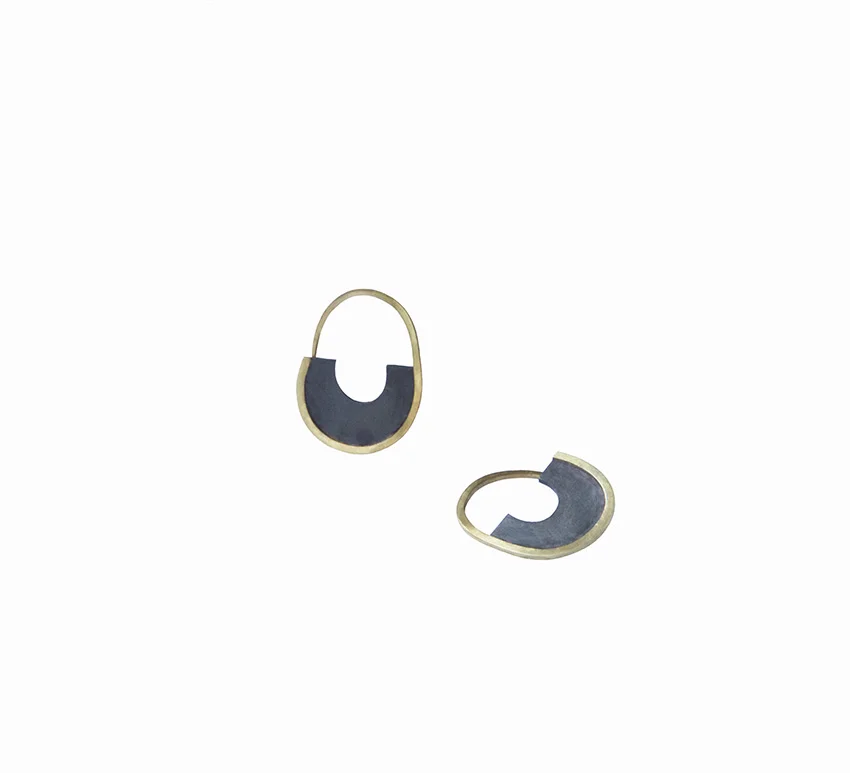 Antumbraearringsmallsized.jpg
