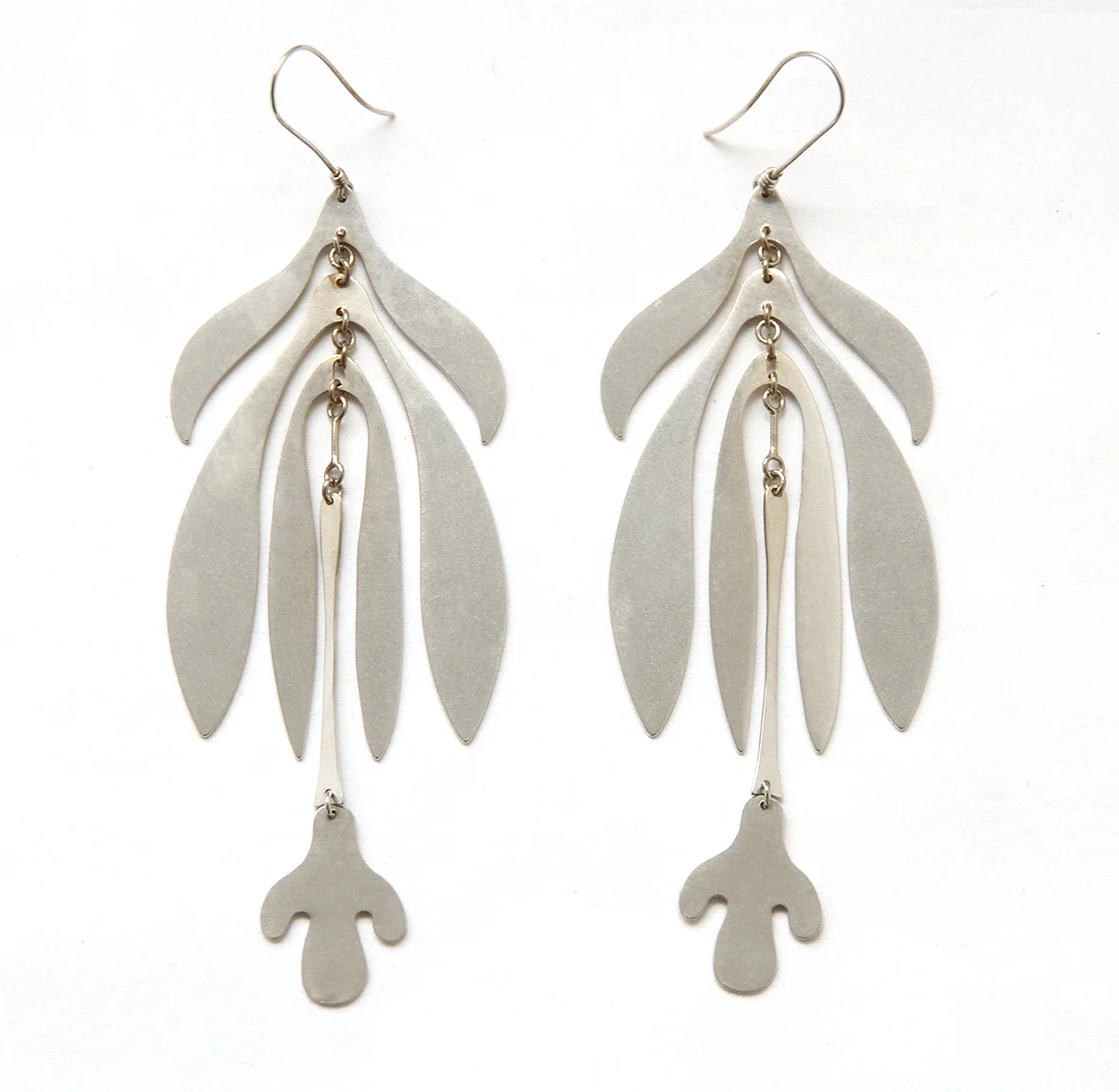 Infloresence earringsgreysized.jpg