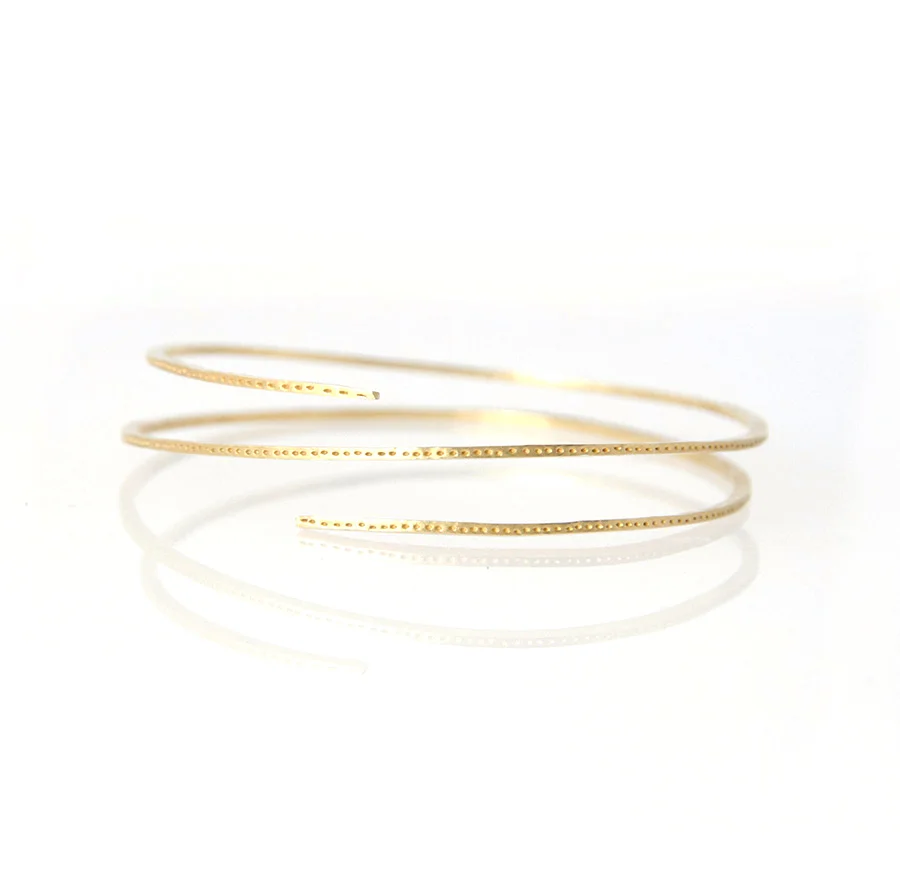 Spiral bangle