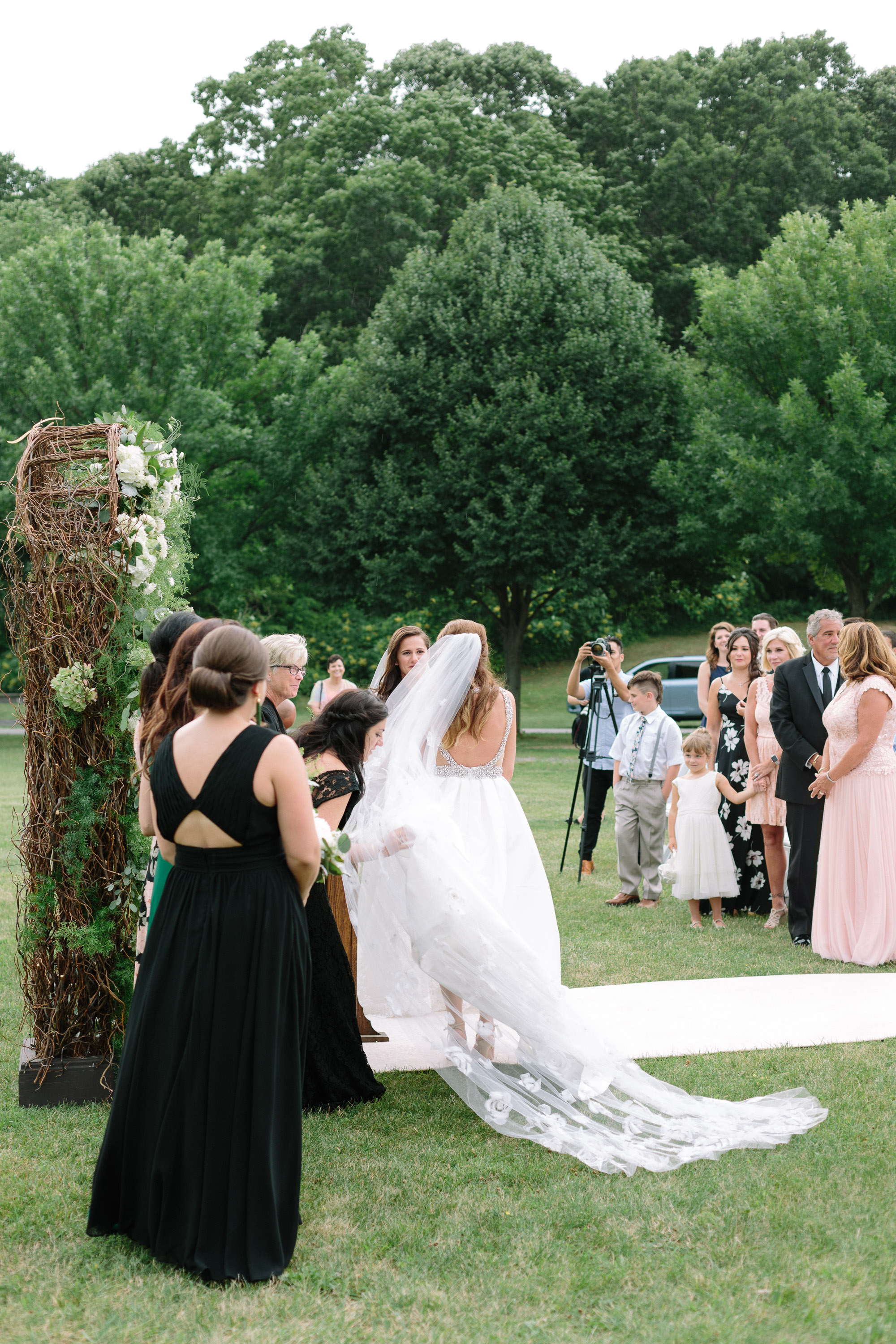 barn-at-old-bethpage-restoration-nyc-wedding-photographer-lgbtq-photo