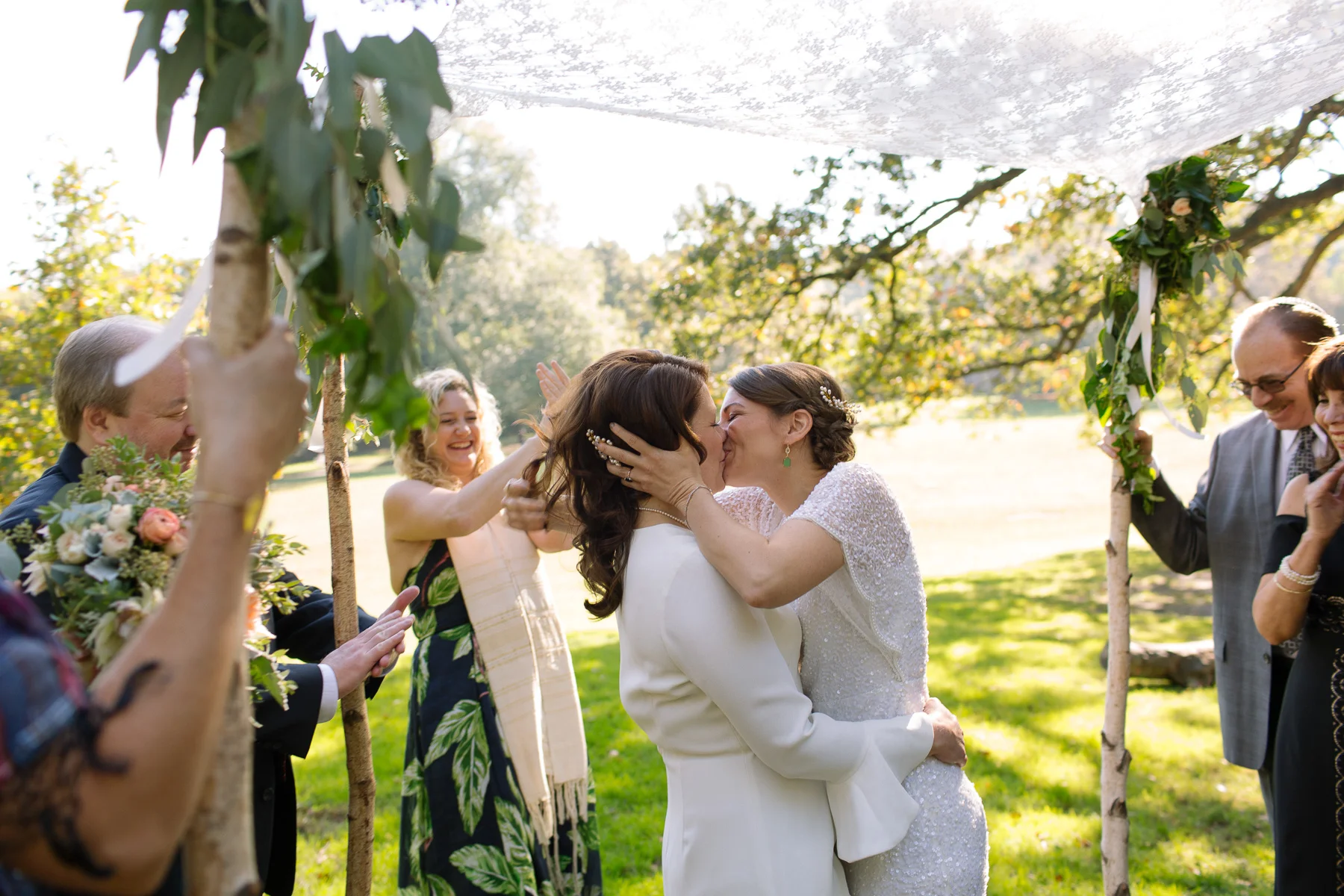 2017_NYC_Wedding_Photographer_Nontraditional_Candid-113.jpg