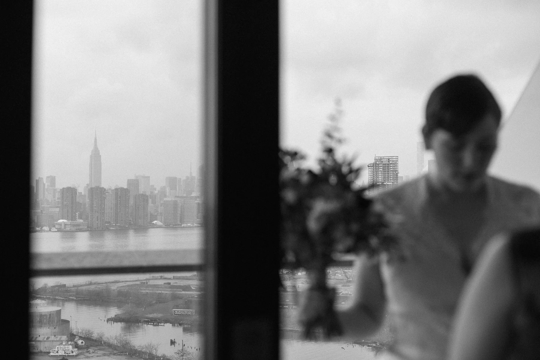 2017_NYC_Wedding_Photographer_Nontraditional_Candid-22.jpg