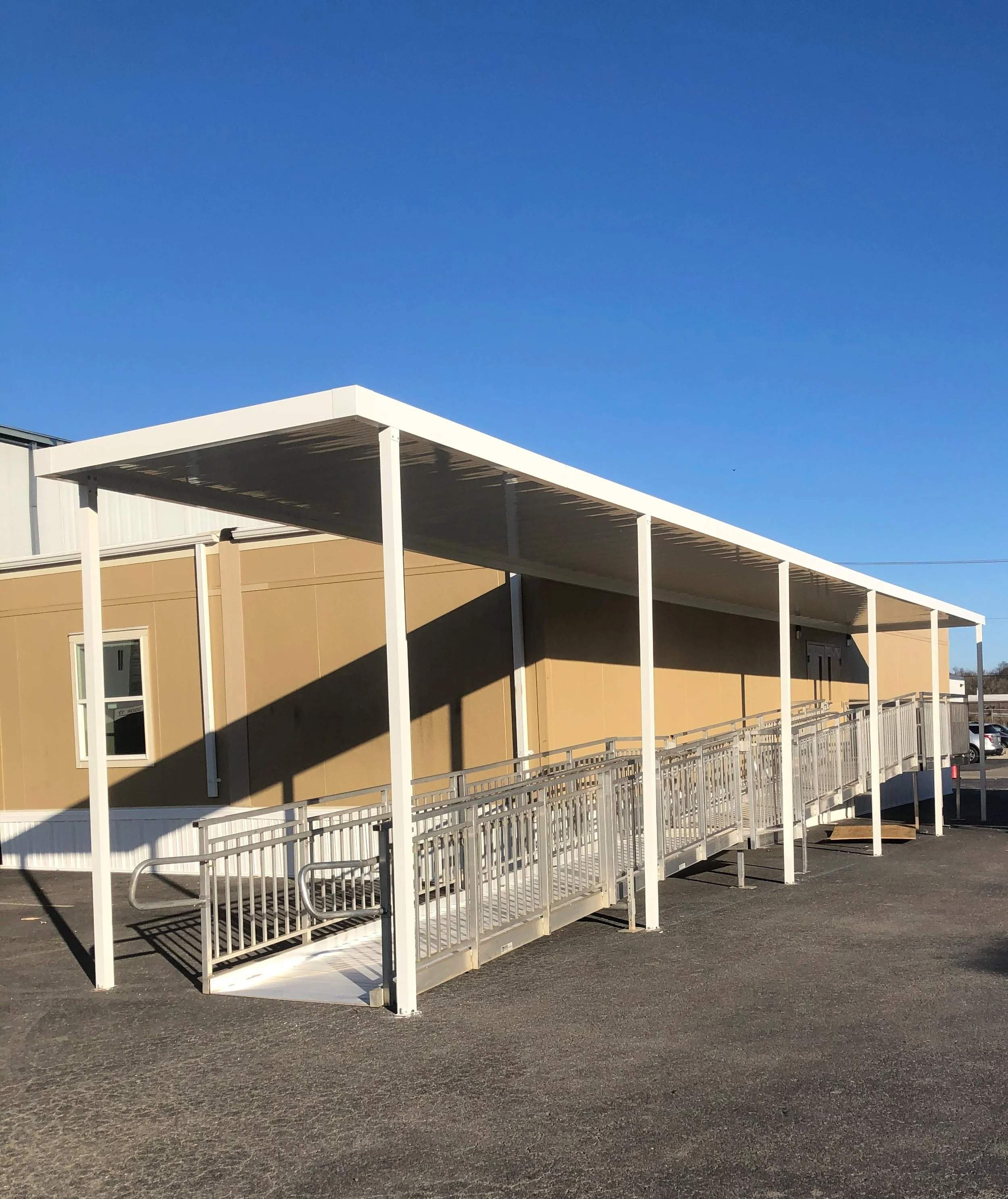 MMR ModPod Canopy Over Ramp.jpg