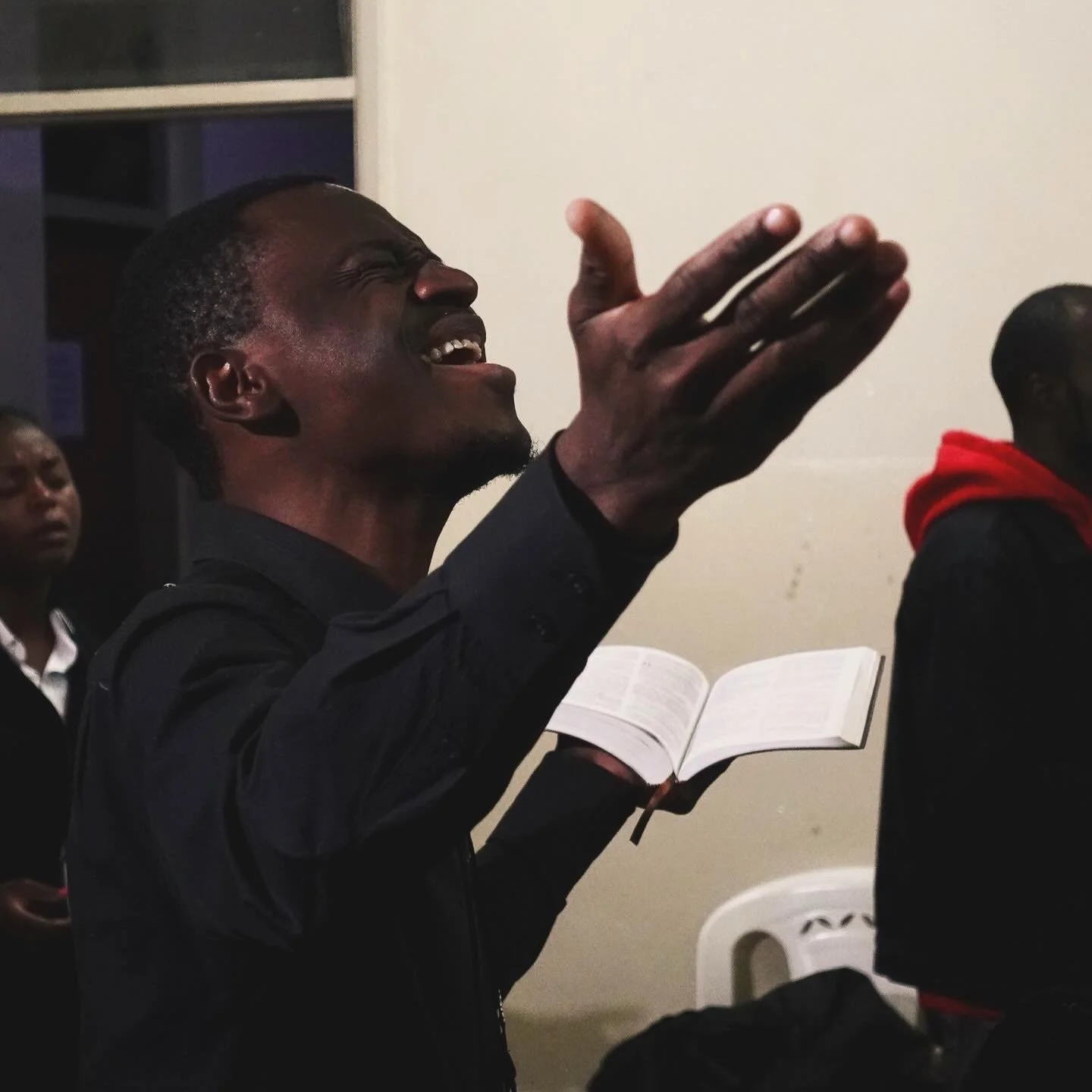 Friday+Free+Worship.png