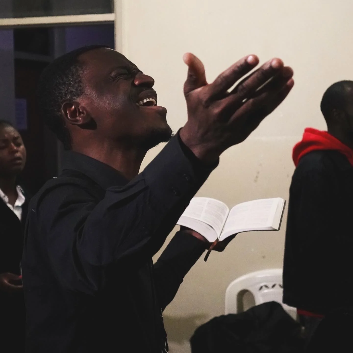 Friday+Free+Worship.png