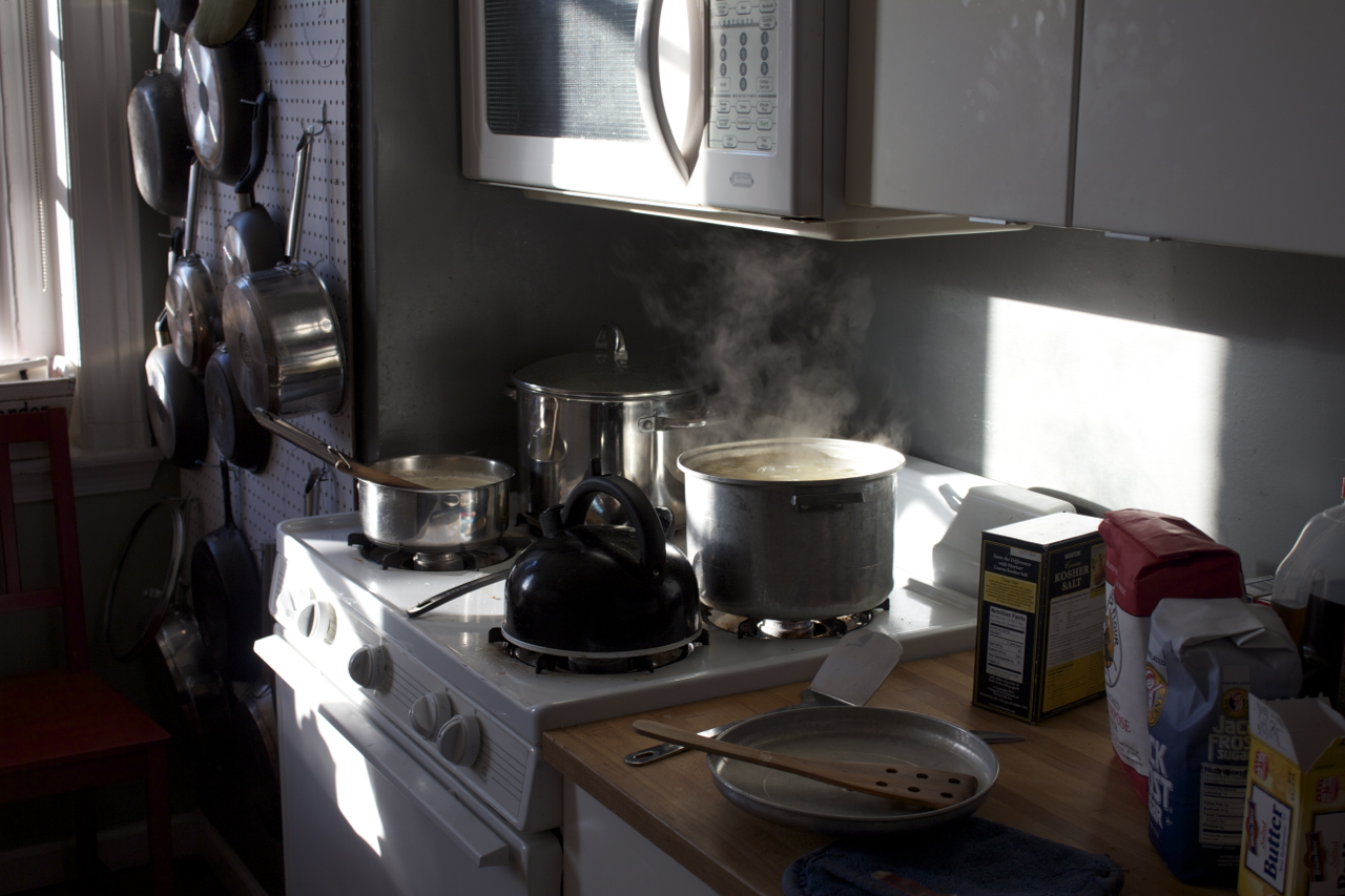 She made the mash (as the British guest/friend said) and the cranberry sauce of my dreams.