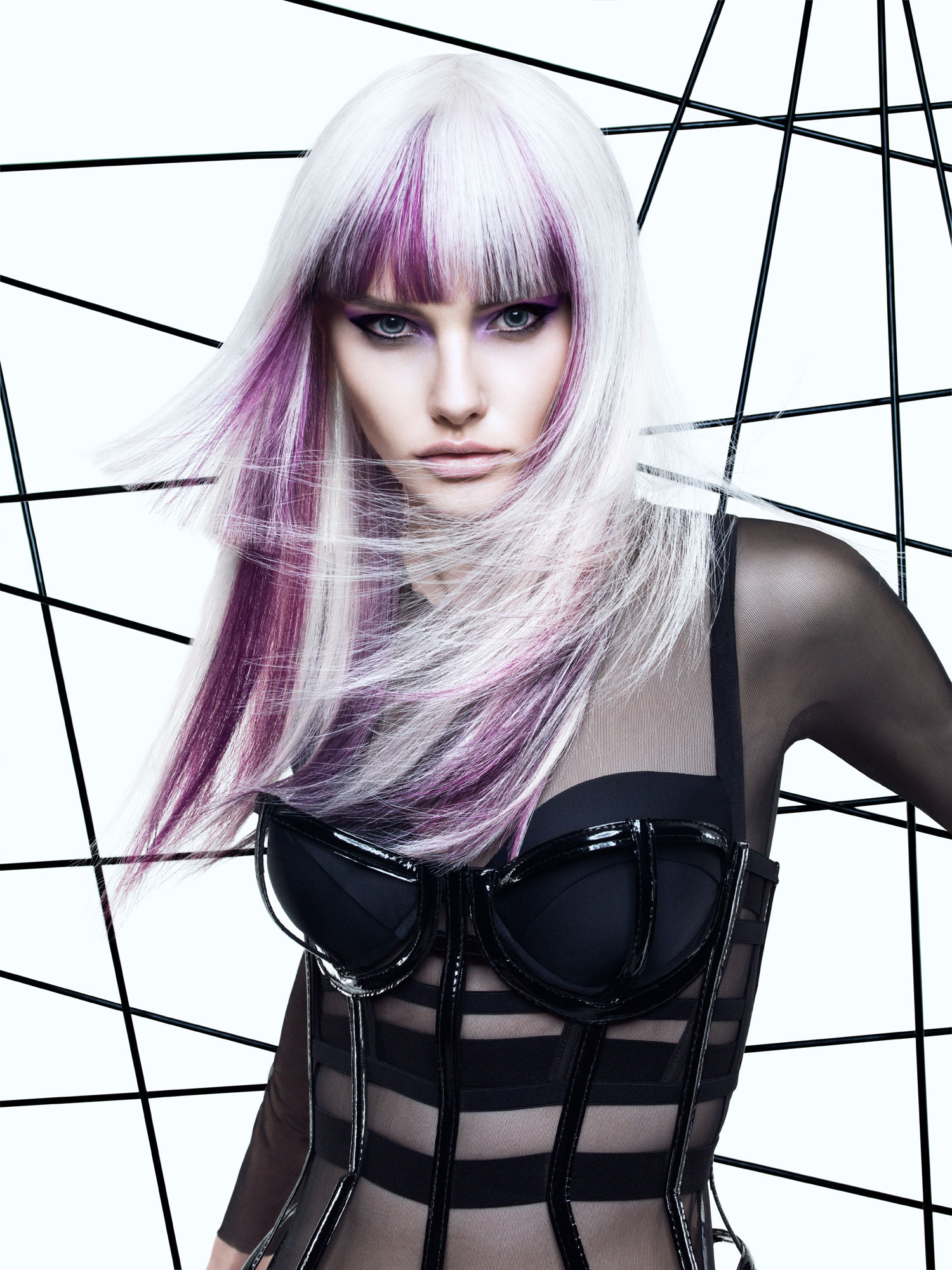 Kink Hair Haircolor: Luis Gonzalez Cut and Style: Allen Ruiz Makeup: Anastasia Durasova Photo: Yulia Gorbachenko Wardrobe: Sandy Aremeni