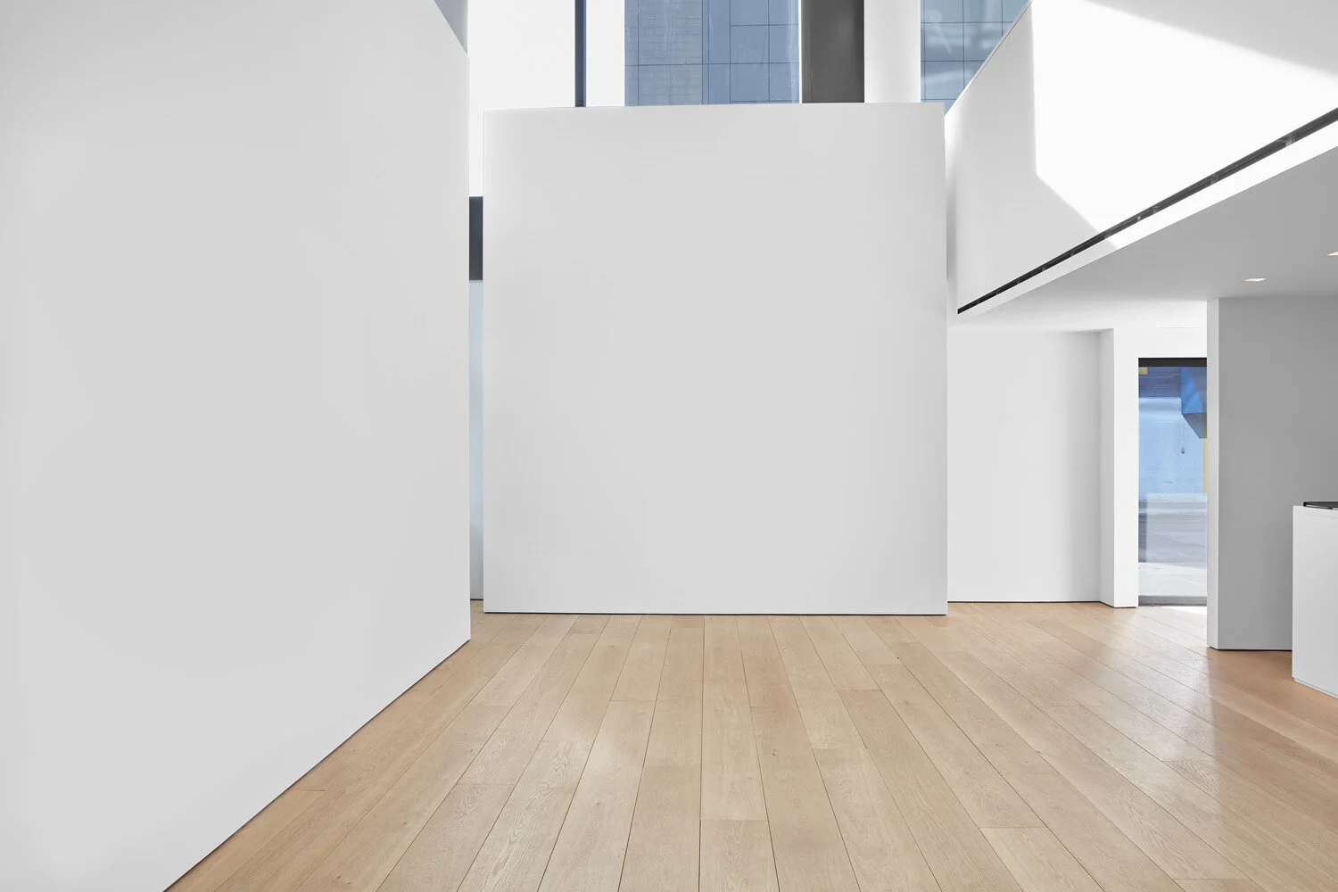 501 W 24th street_Empty gallery 06.jpg