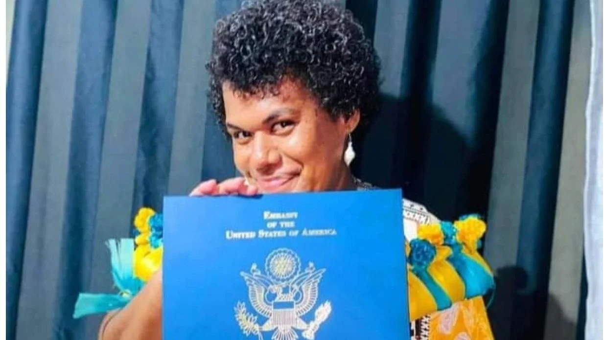 Naina and Ahava Project Fiji