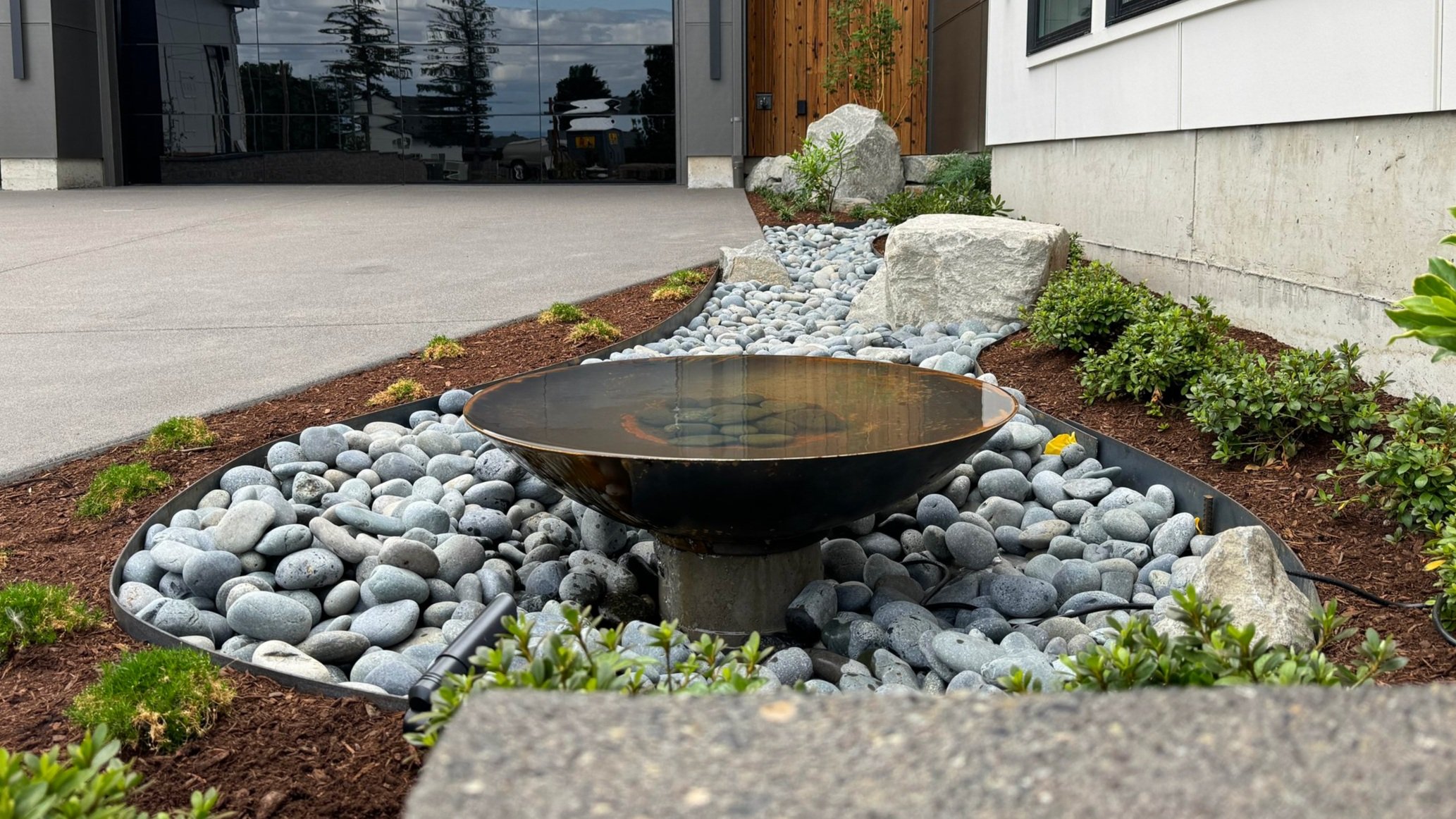 Steel bowl water feature