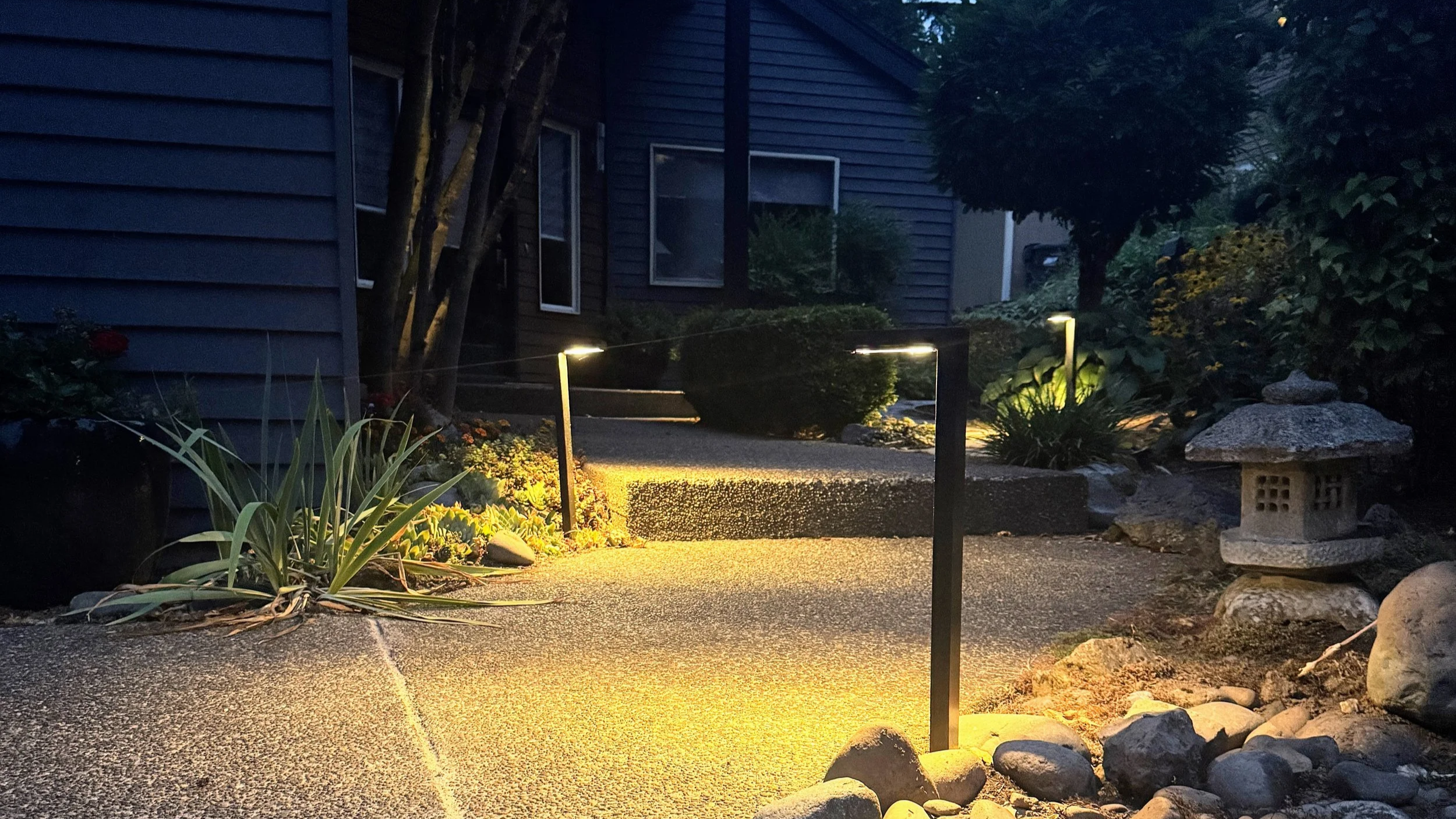 Oregon Outdoor Path Lighting