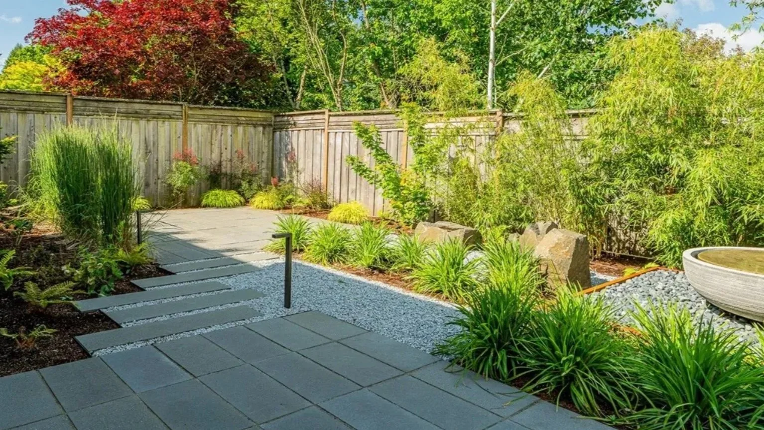 Modern backyard landscape in west Portland Oregon