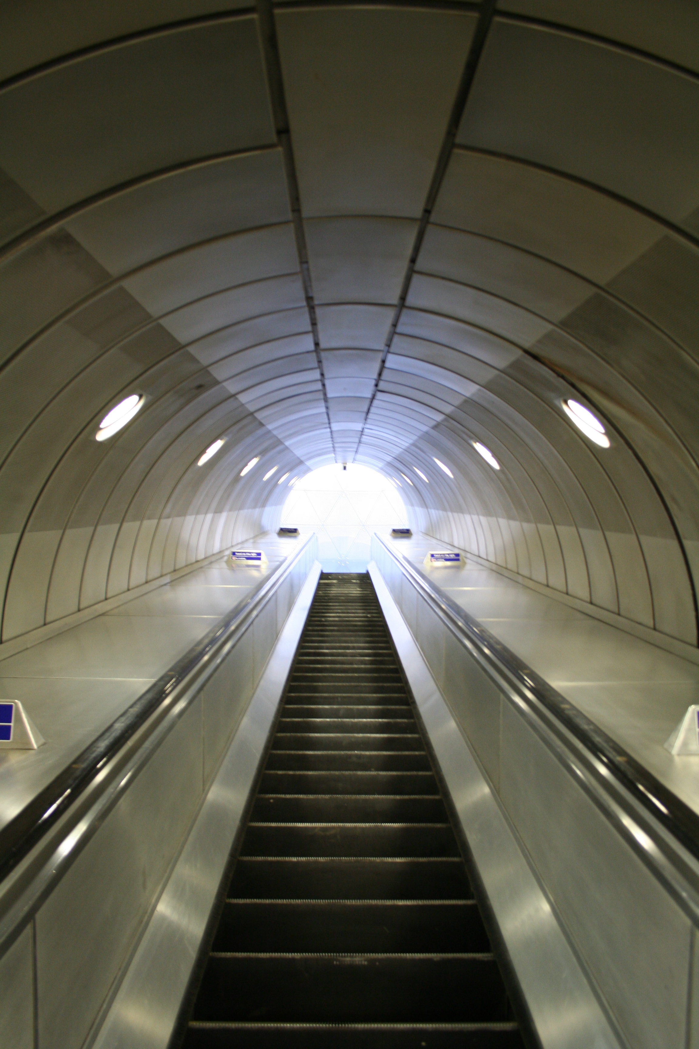Southwark tube