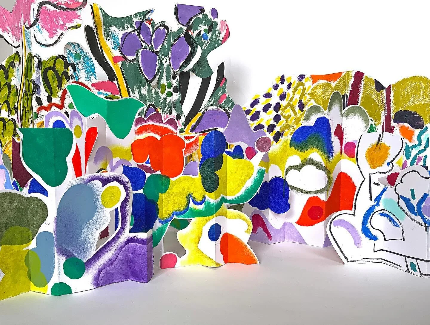 Some experiments from a while back. Second image is a pochoir, a word I very much like.