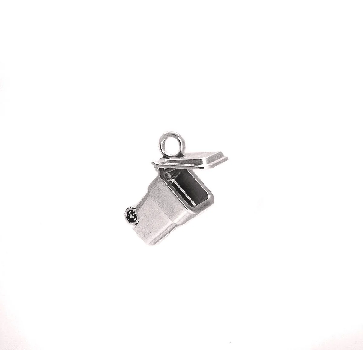 CHARM_TRASHCAN.jpg