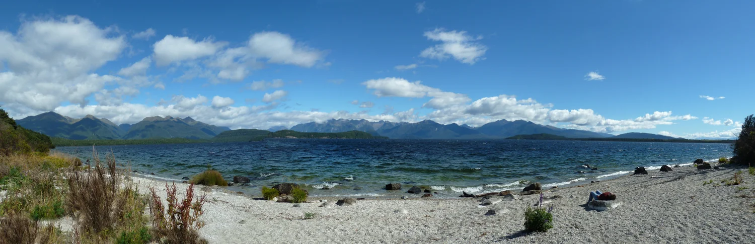 28_LakeManapouri.jpg