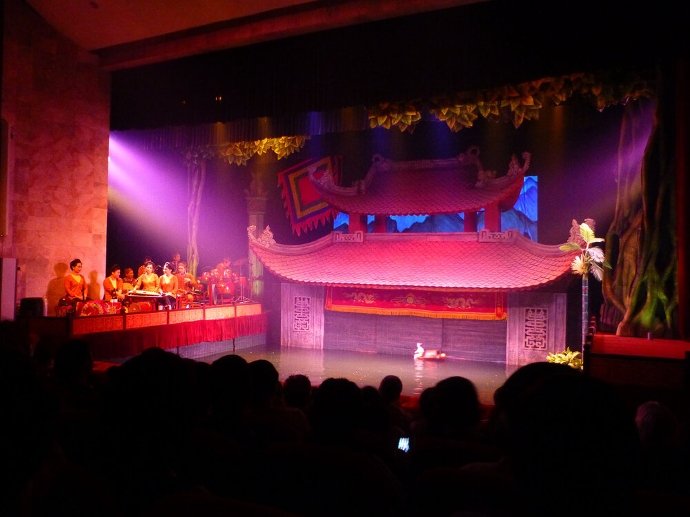 Water Puppet Show!