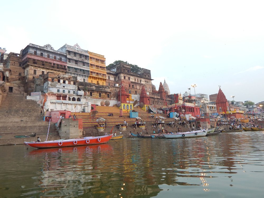 The Colorful Varanasi Shoreline