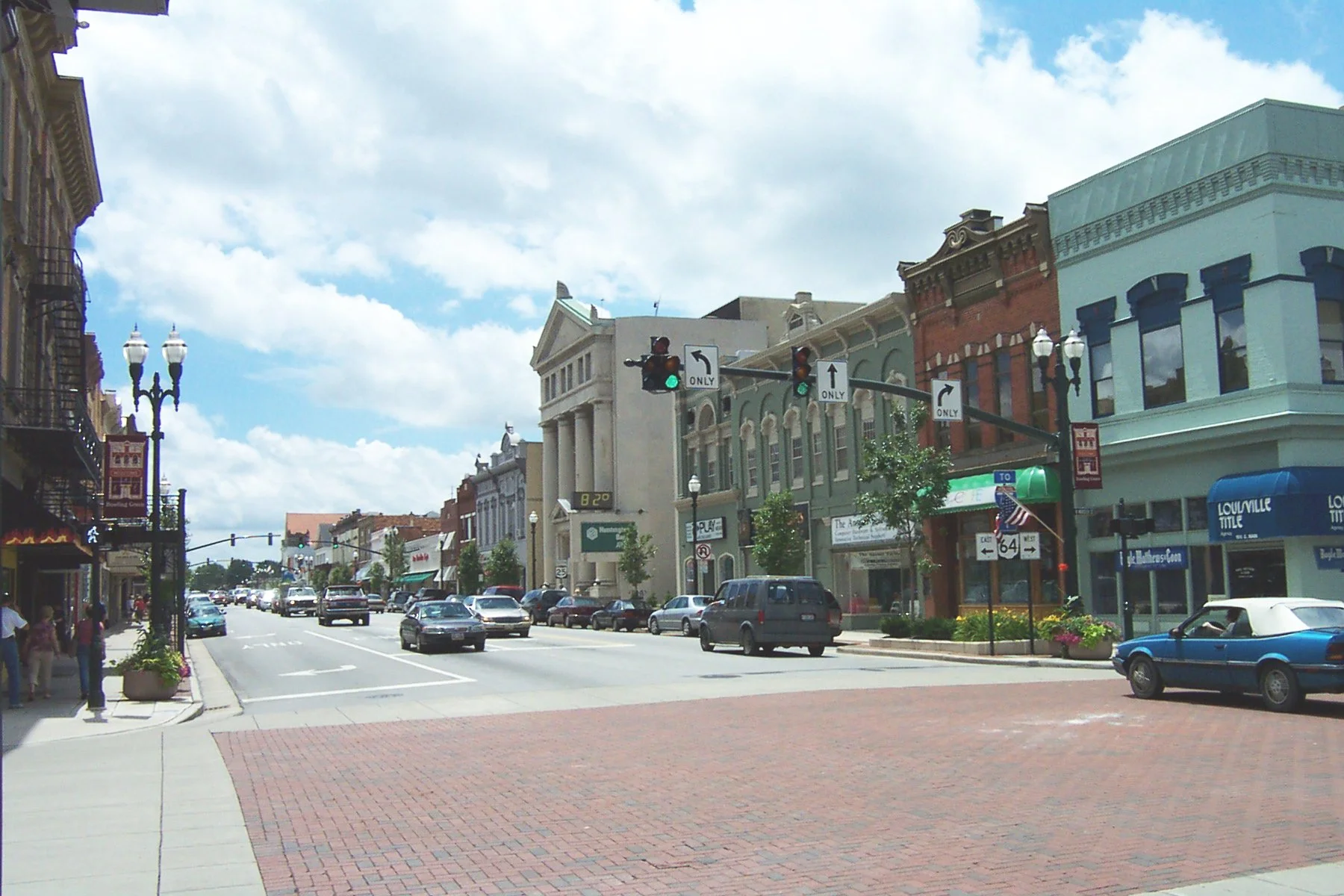Bowling_Green_Ohio_Main_Street.jpg