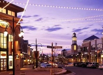 aurora co.jpg