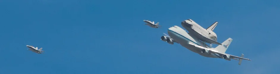 Endeavor over LA-20120921061-010.jpg