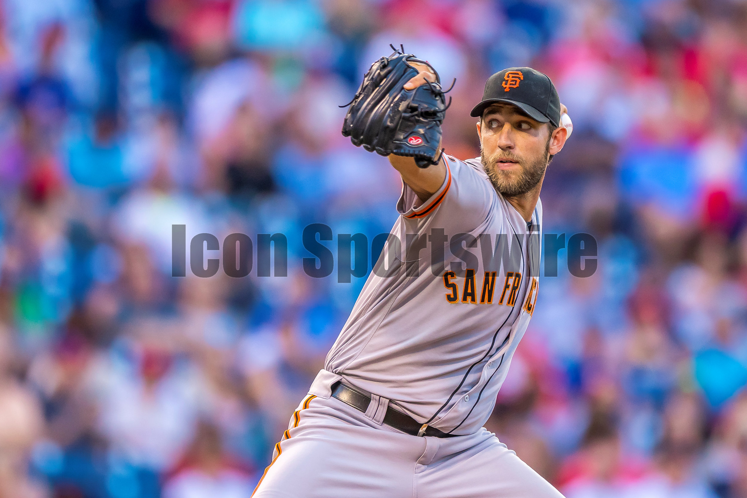  2 August 2016: San Francisco Giants starting pitcher Madison Bumgarner (40) winds up to pitch during the Major League Baseball game between The San Francisco Giants and the Philadelphia Phillies played at Citizens Bank Park in Philadelphia, PA. (Pho