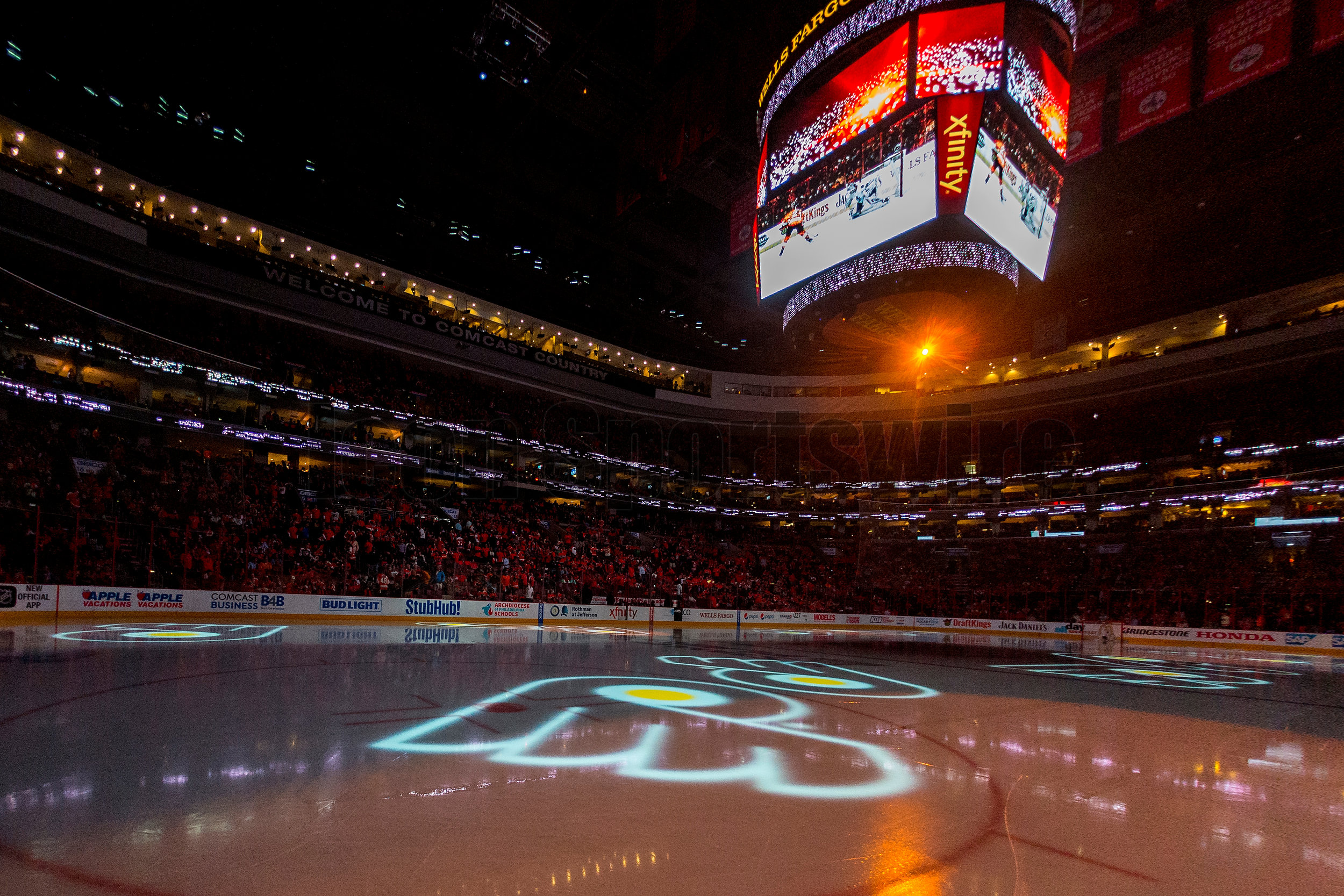  20 April 2016: The Flyers logos floats across the ice at the beginning of the third period during the NHL playoff game between the Philadelphia Flyers and the Washington Capitals played at the Wells Fargo Center in Philadelphia, PA. (Photo by Gavin 