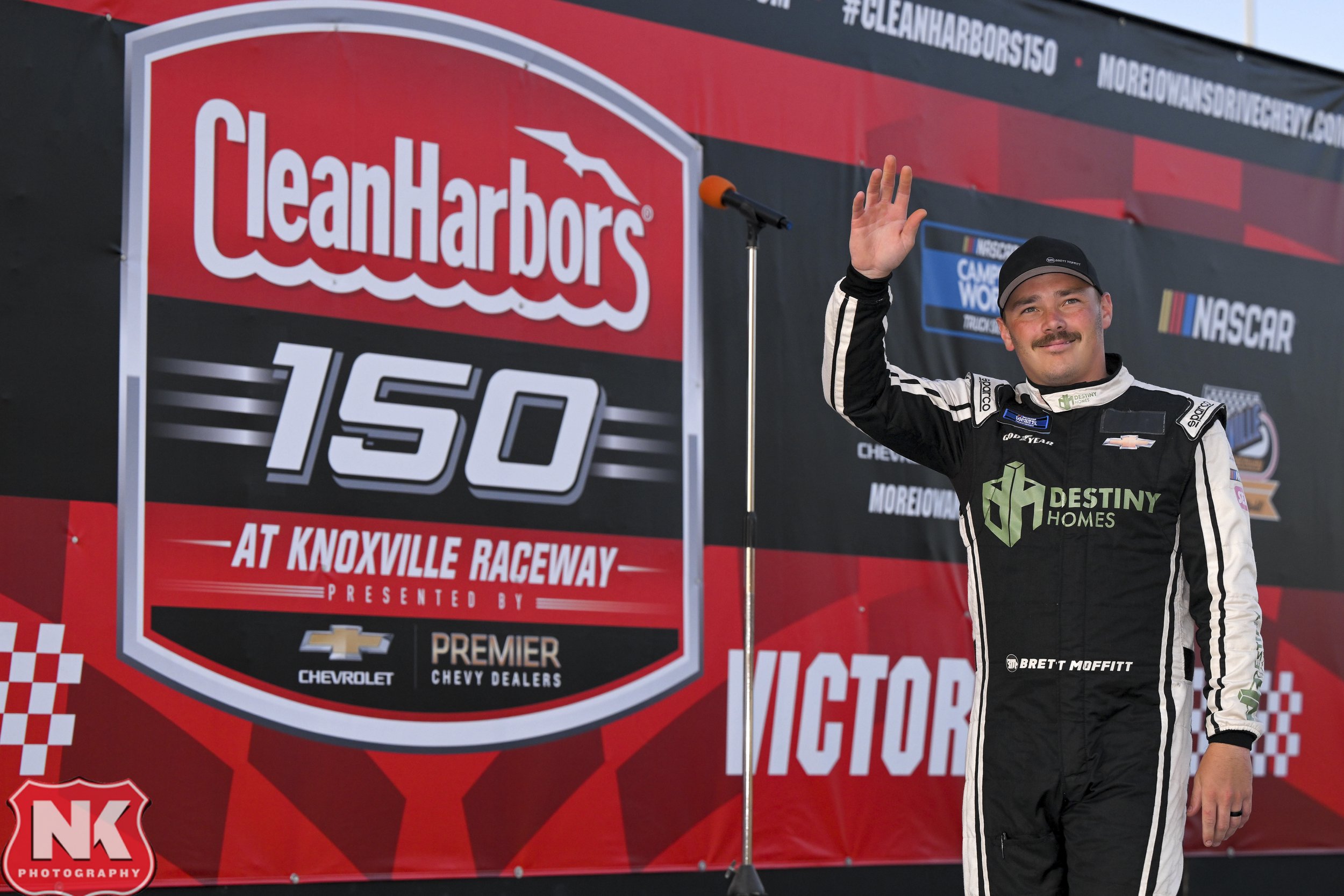 NASCAR Camping World Truck Series - Clean Harbors 150 - Knoxville Raceway Brett Moffitt - AM Racing - AM Technical Solutions Chevrolet Silverado