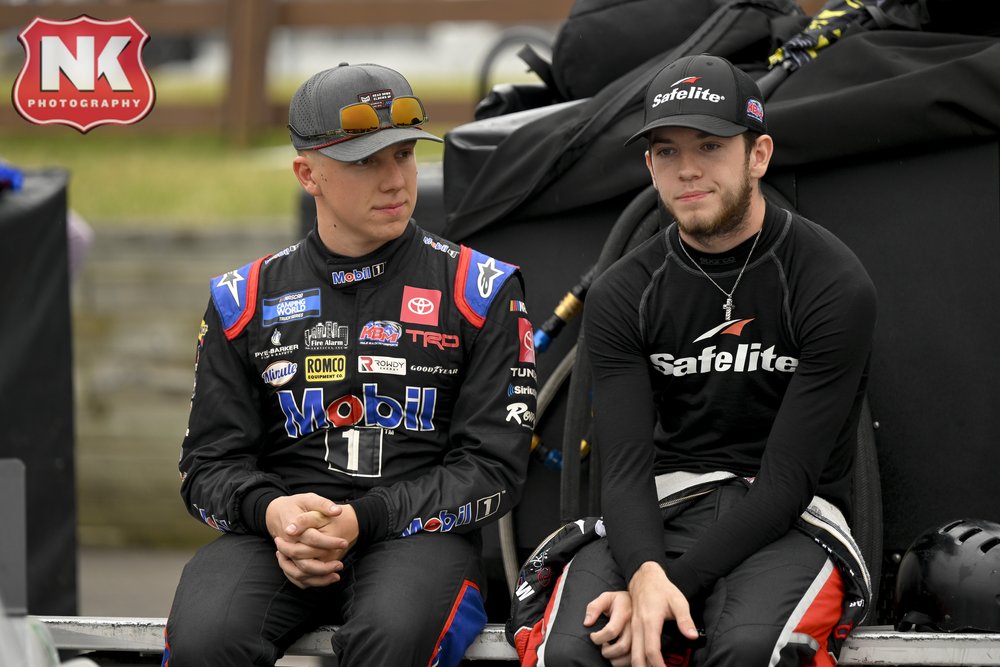  John Hunter Nemechek - Kyle Busch Motorsports - Mobil 1 Toyota Tundra - Mid-Ohio - NASCAR - Camping World Trucks - 2022  Chandler Smith - Kyle Busch Motorsports - Safelite AutoGlass