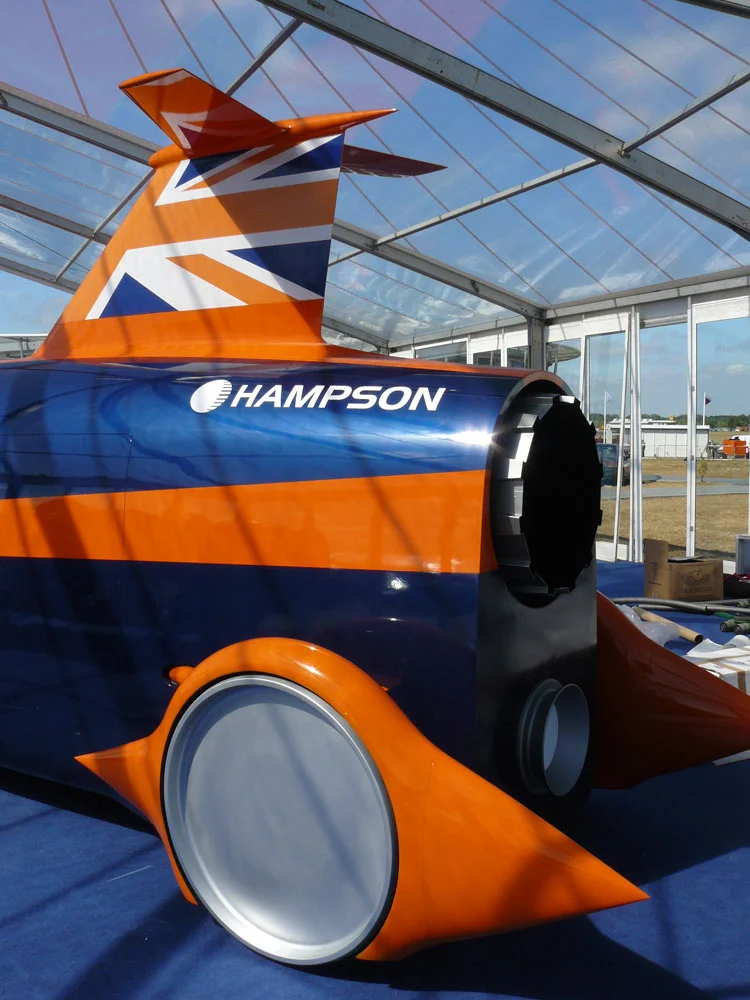 Bloodhound_Car_4.jpg
