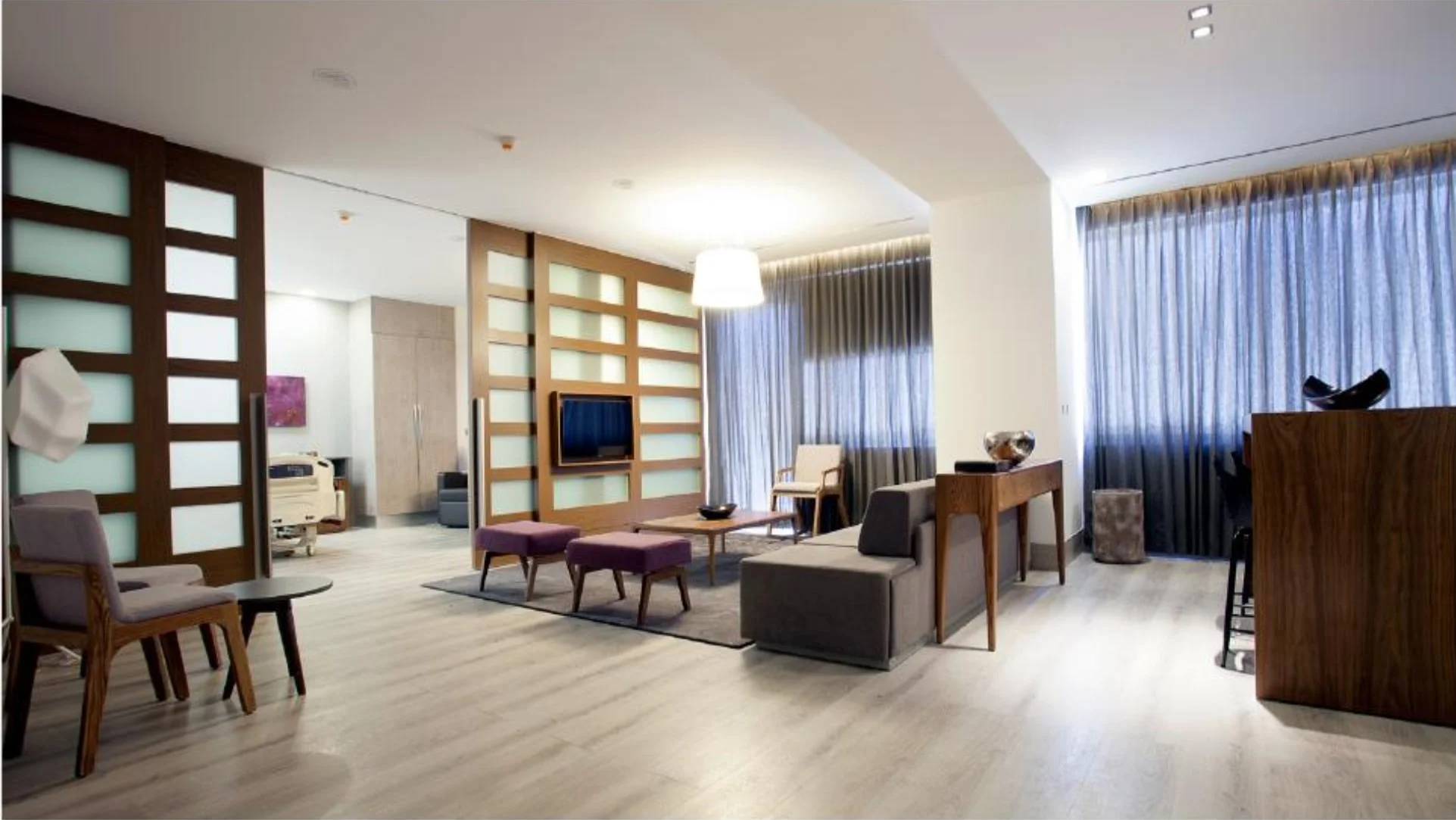 STARSUITE.jpg