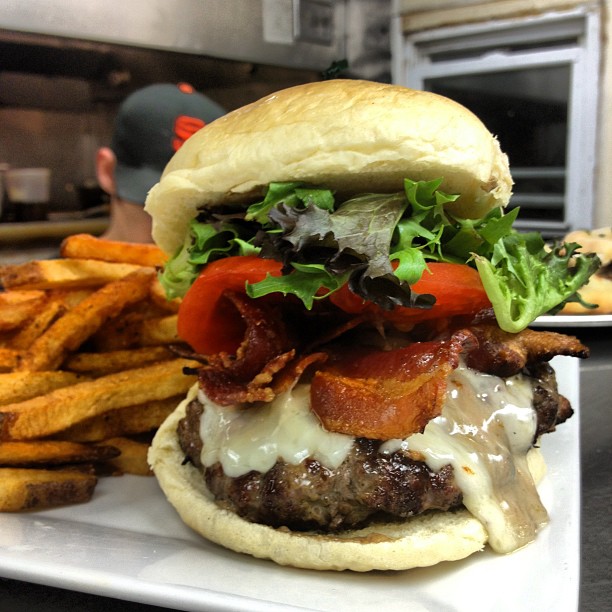 burger.jpg