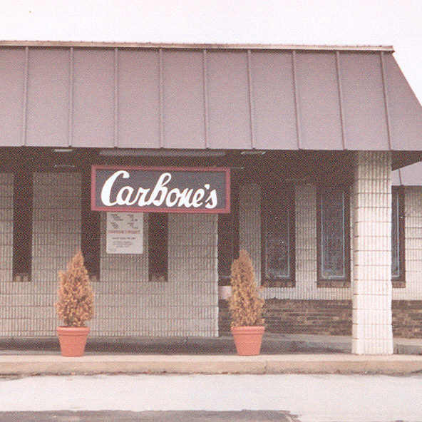 carbone's restaurant entrance 2000.jpg