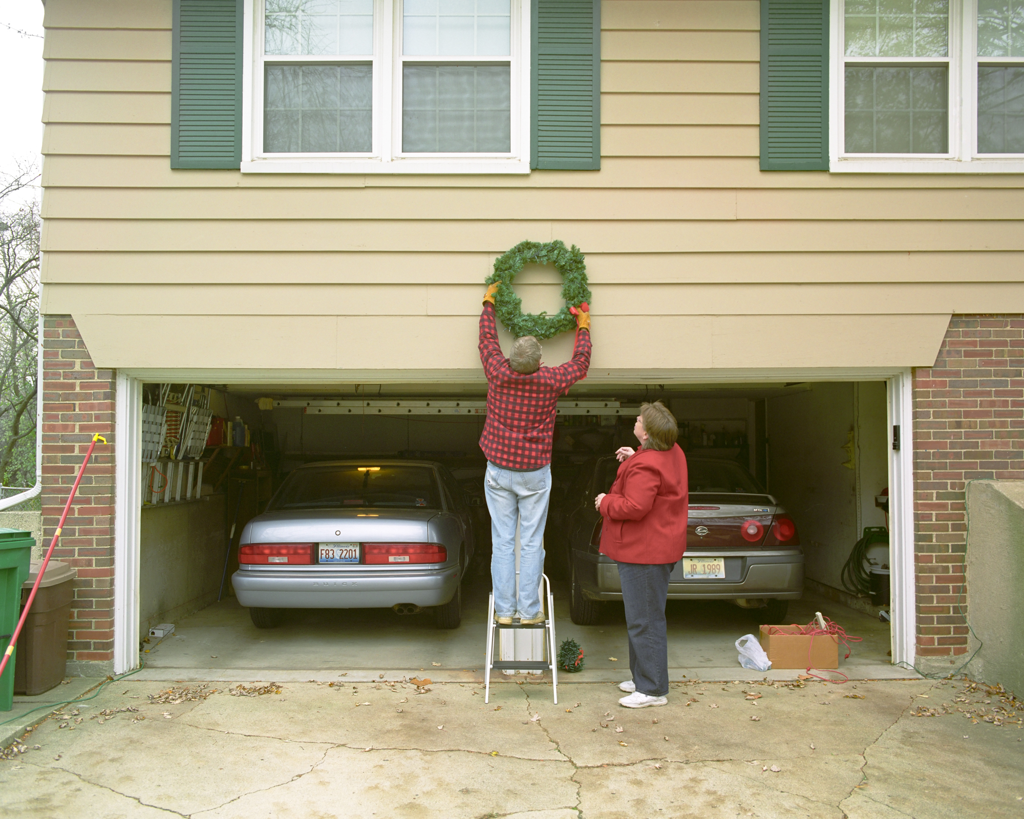 Neil & Judy. Christmas Wreath.