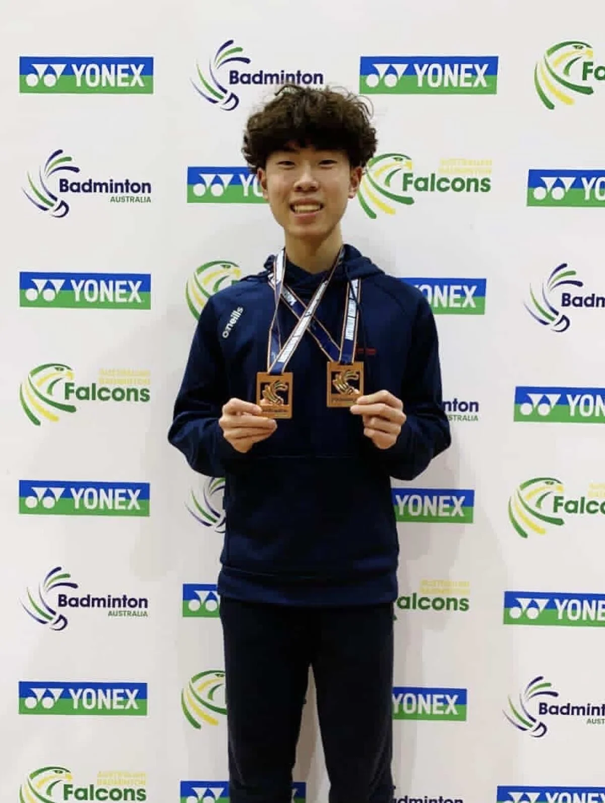 Sturt Juniors in the U19 and U15 state teams returned home from Launceston with 2 medals in the individual events and 2 consolation finals.
Keith Wong: 🥉 U15 Mixed Doubles & 🥉 U15 Boy’s Doubles
Rhianna Quan: U19 Girl’s Double Con