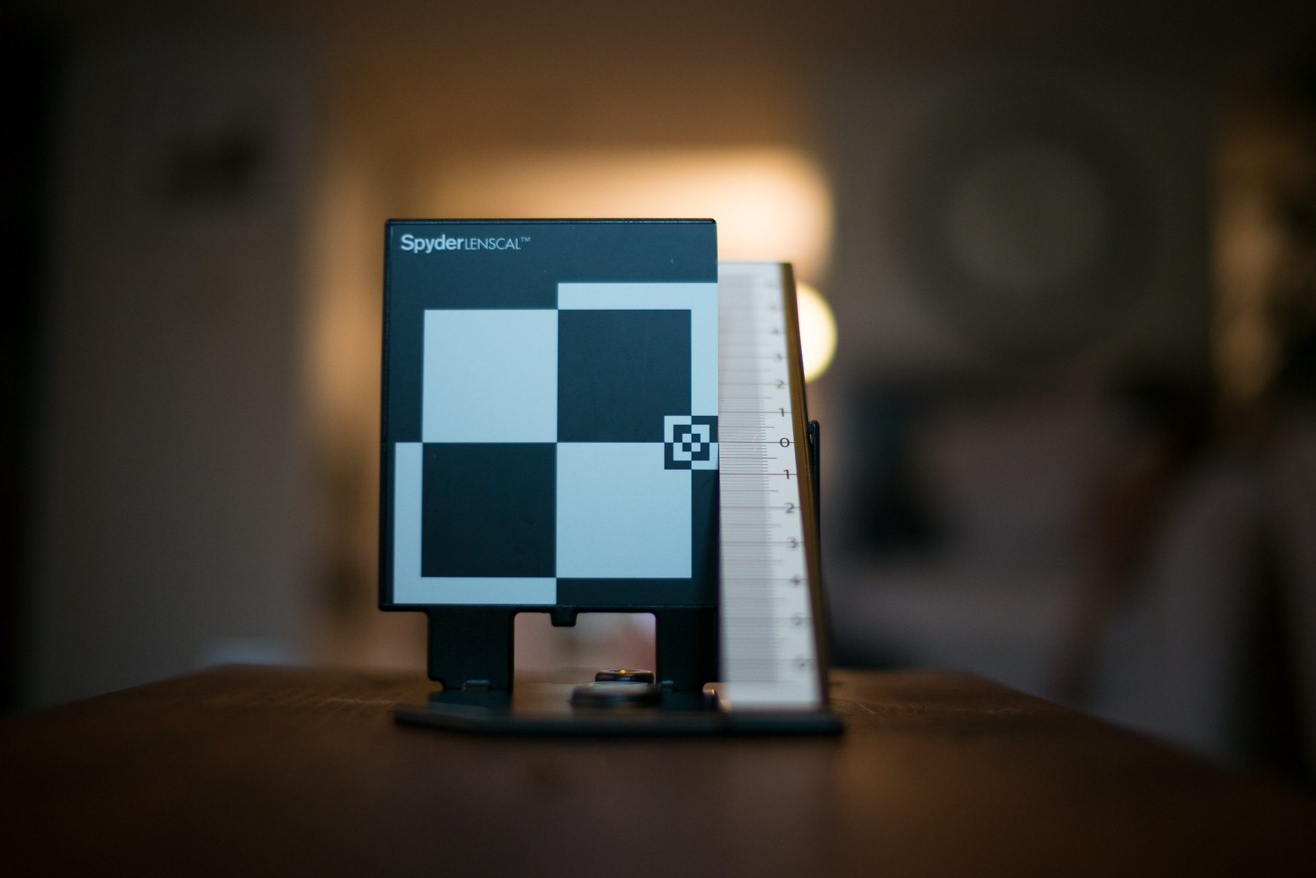 Nokton 35mm @f/1.2 - At minimum focus distance