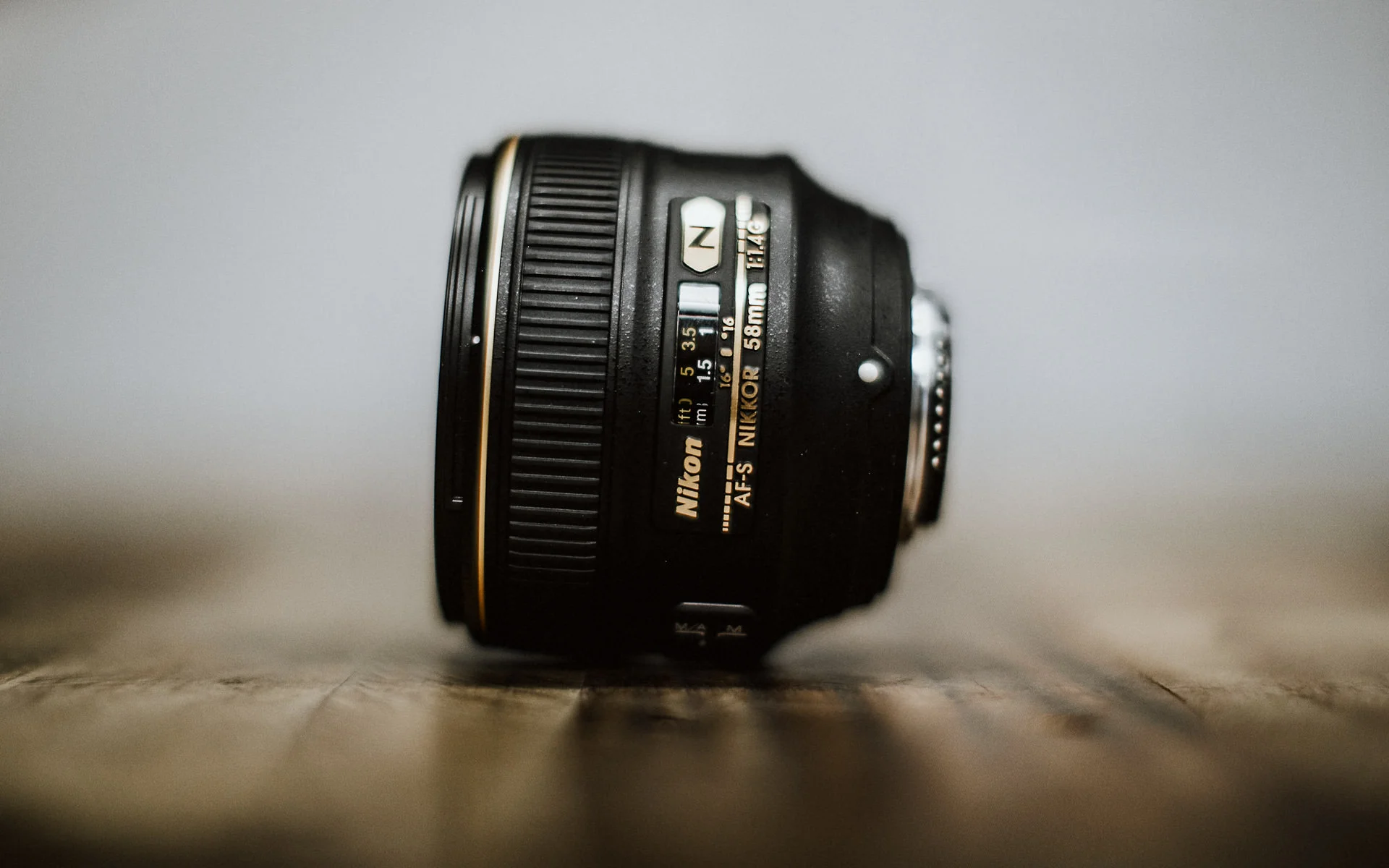 Nikon 58mm f/1.4G