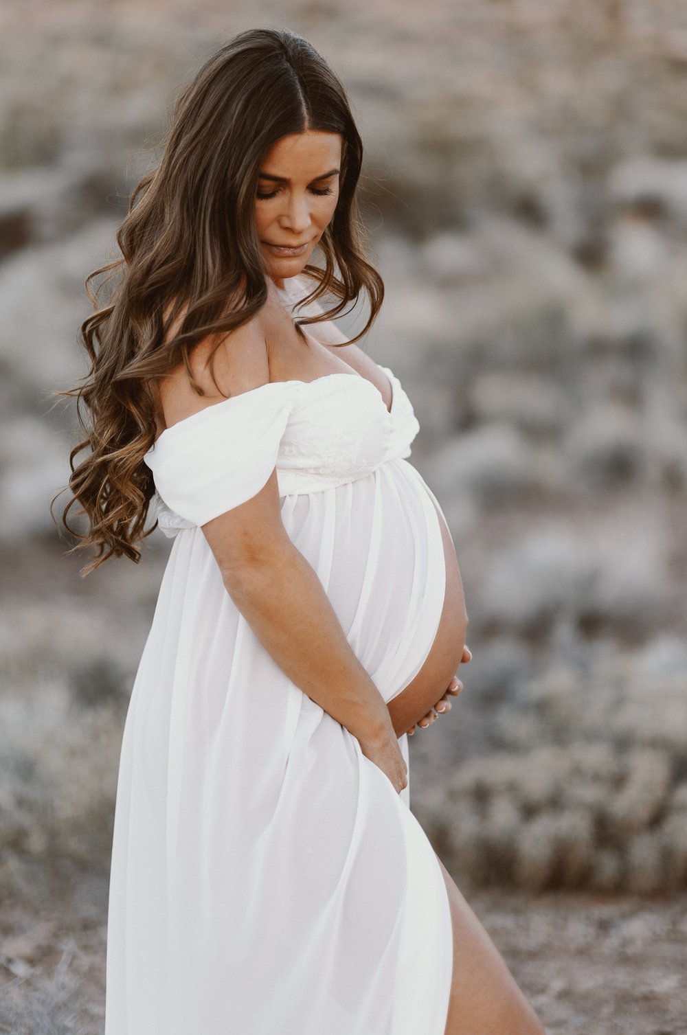 Twisted-oaks-studio-red-rock-canyon-maternity-shoot-28.jpg