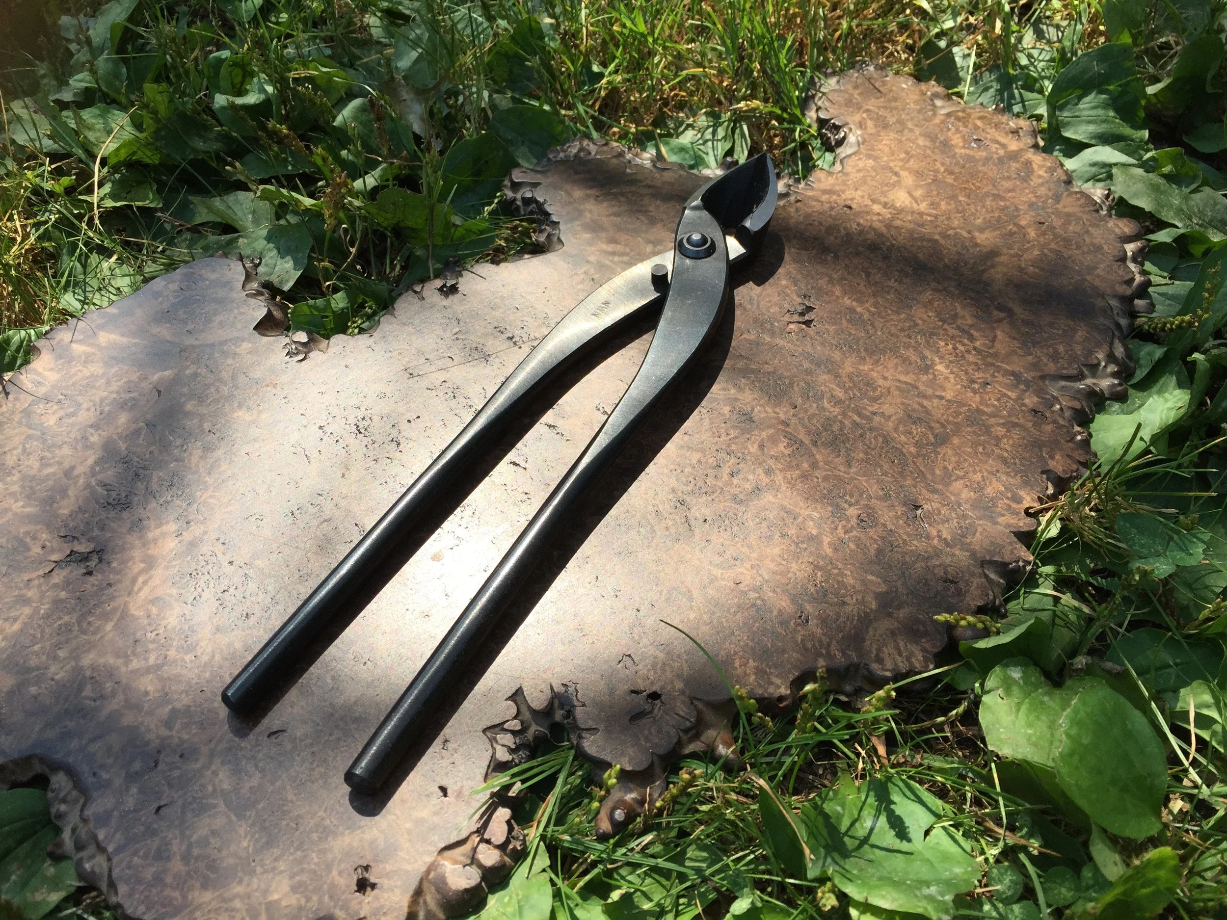 NWC9 Giant Concave Pruners