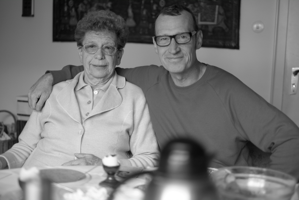 Tschüss Tante Emmi.