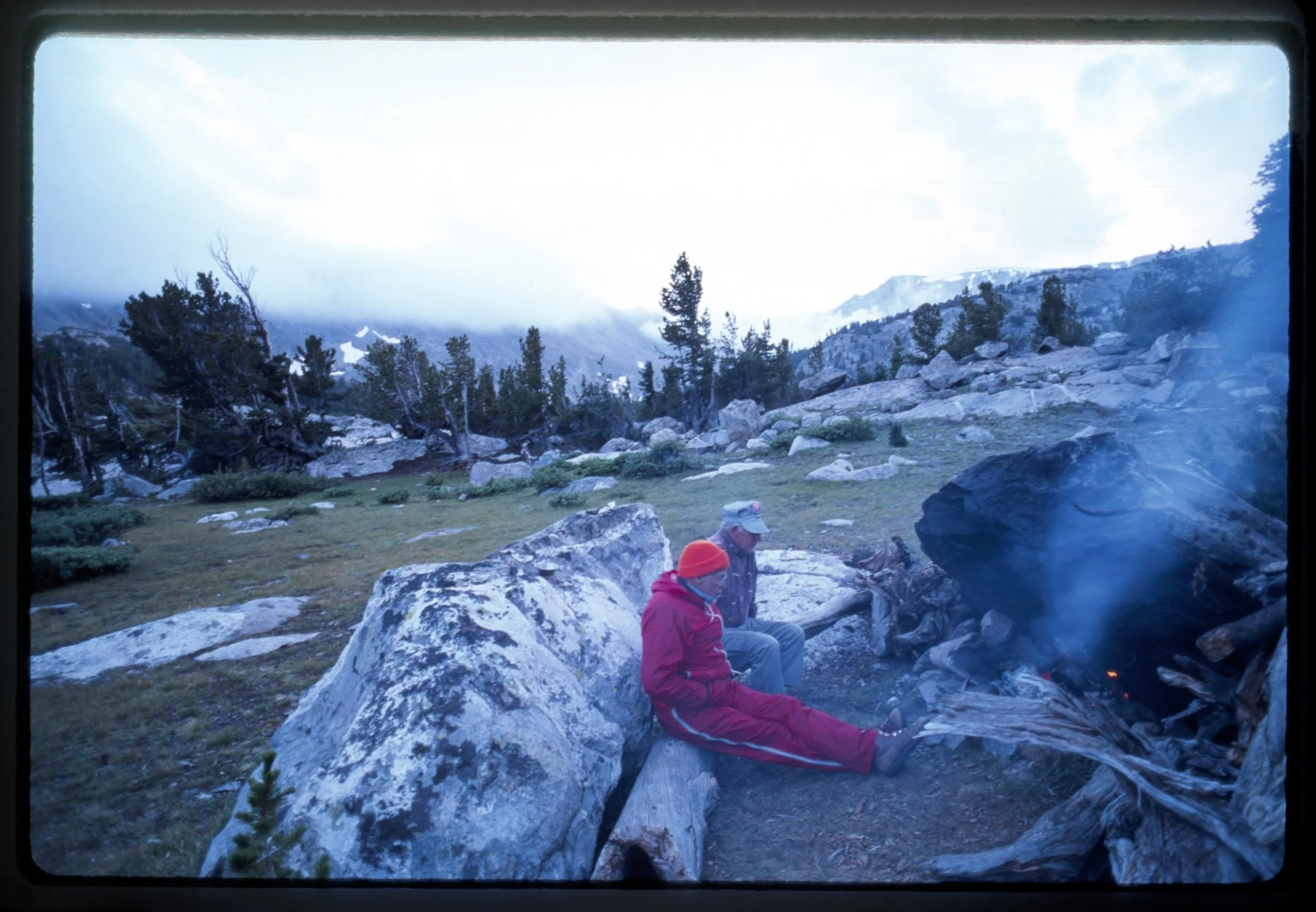 TRAY_##_1995_FRAME_21_CAPTION.jpg